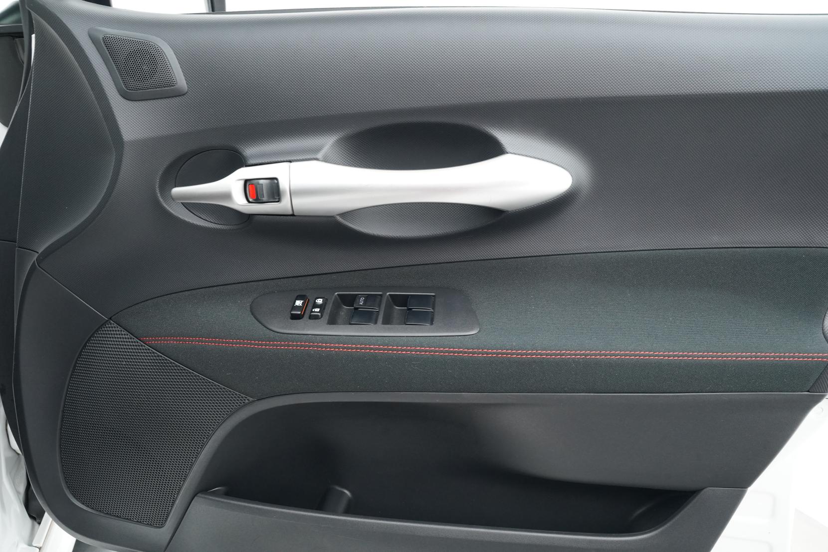 Toyota Auris 1.8 1.8L Hatch