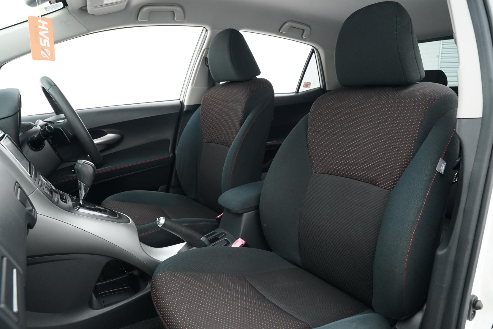 Toyota Auris 1.8 1.8L Hatch