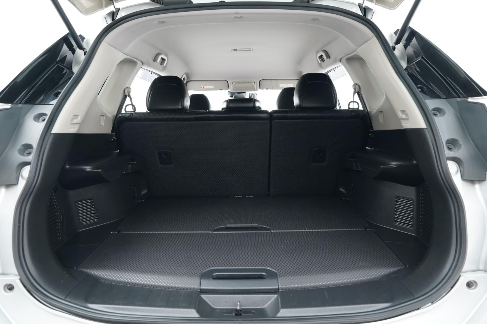 Nissan X-TRAIL 2.0 20X 4WD 5 Seater