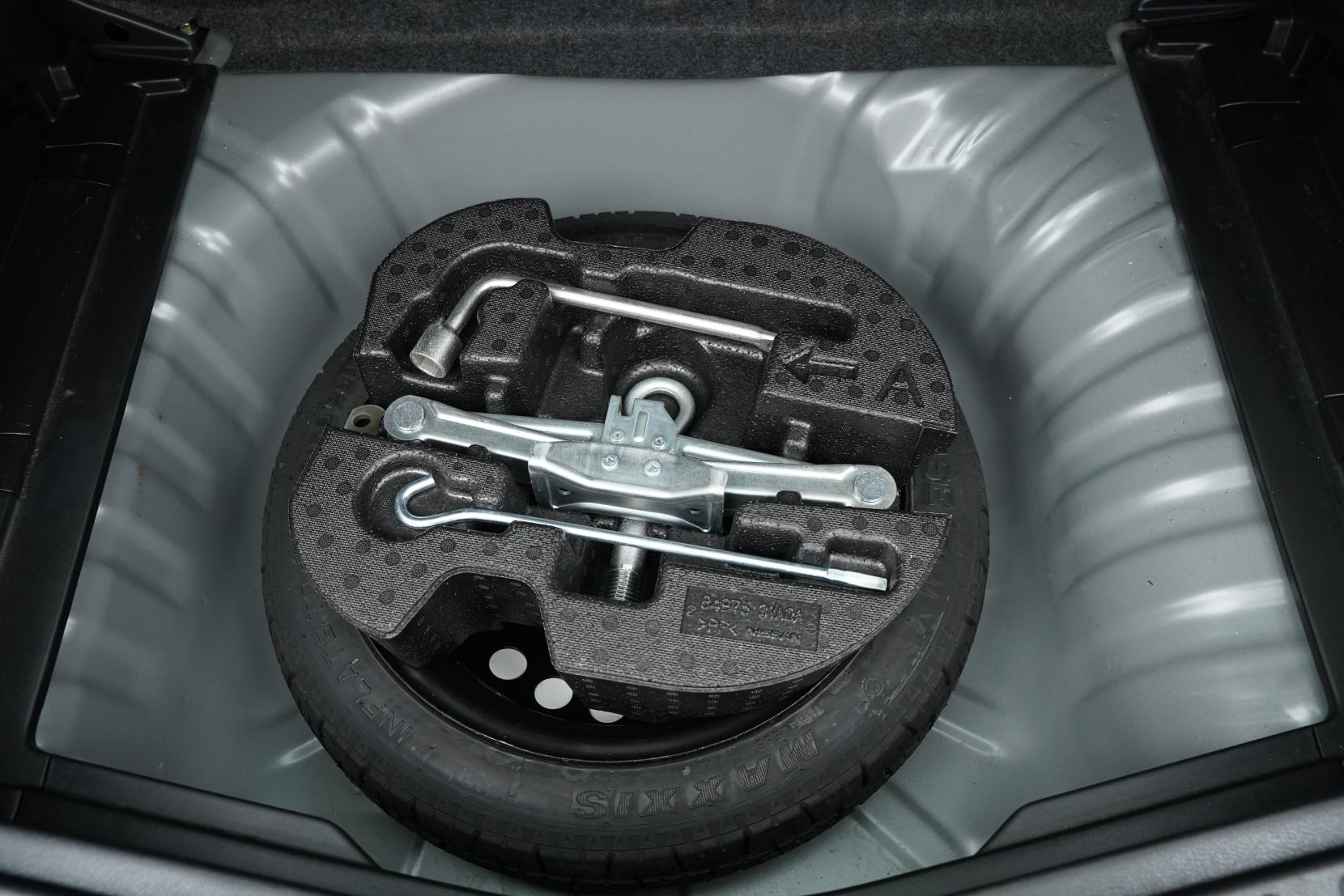 Nissan Note (2004–present) 1.2 X