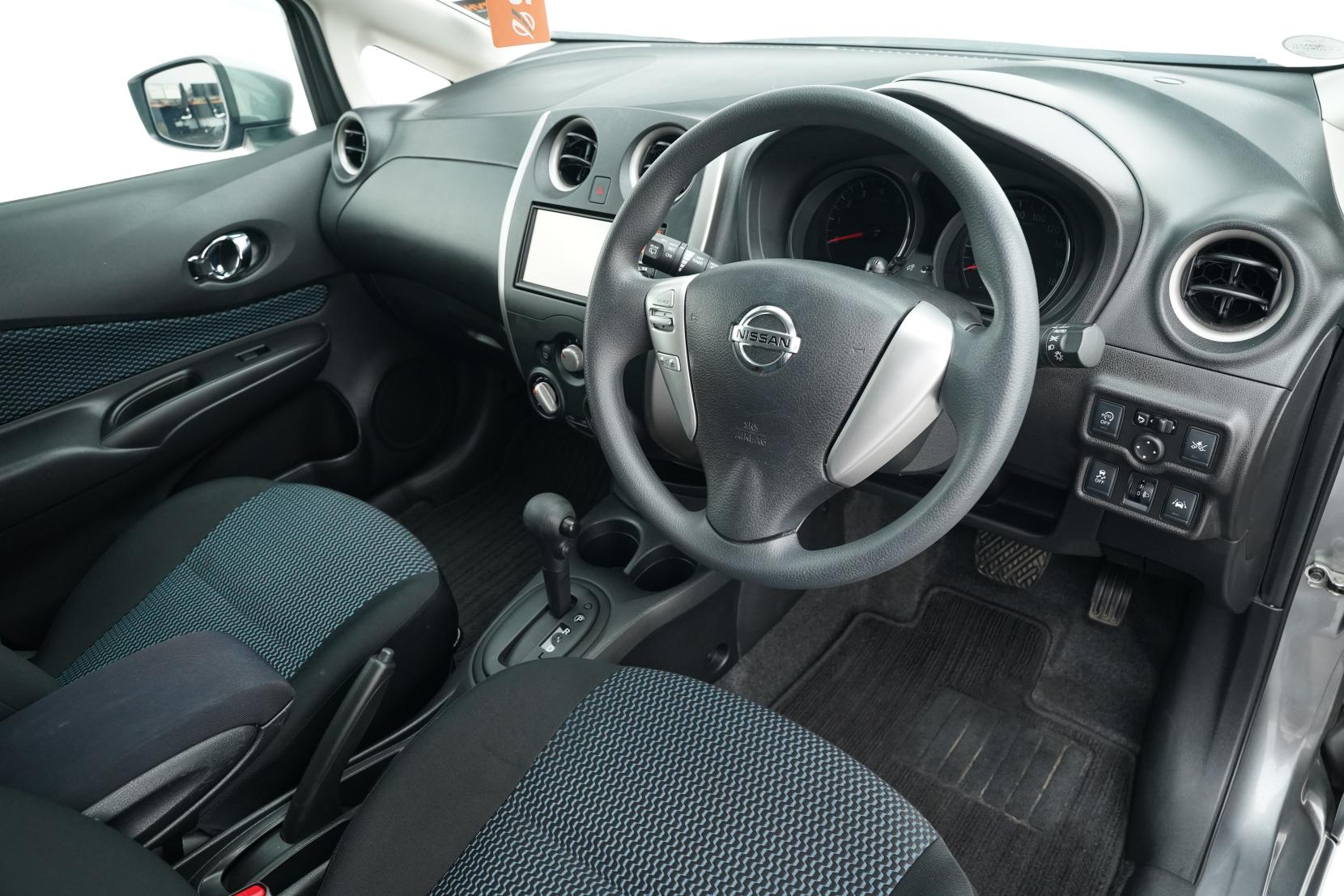 Nissan Note (2004–present) 1.2 X