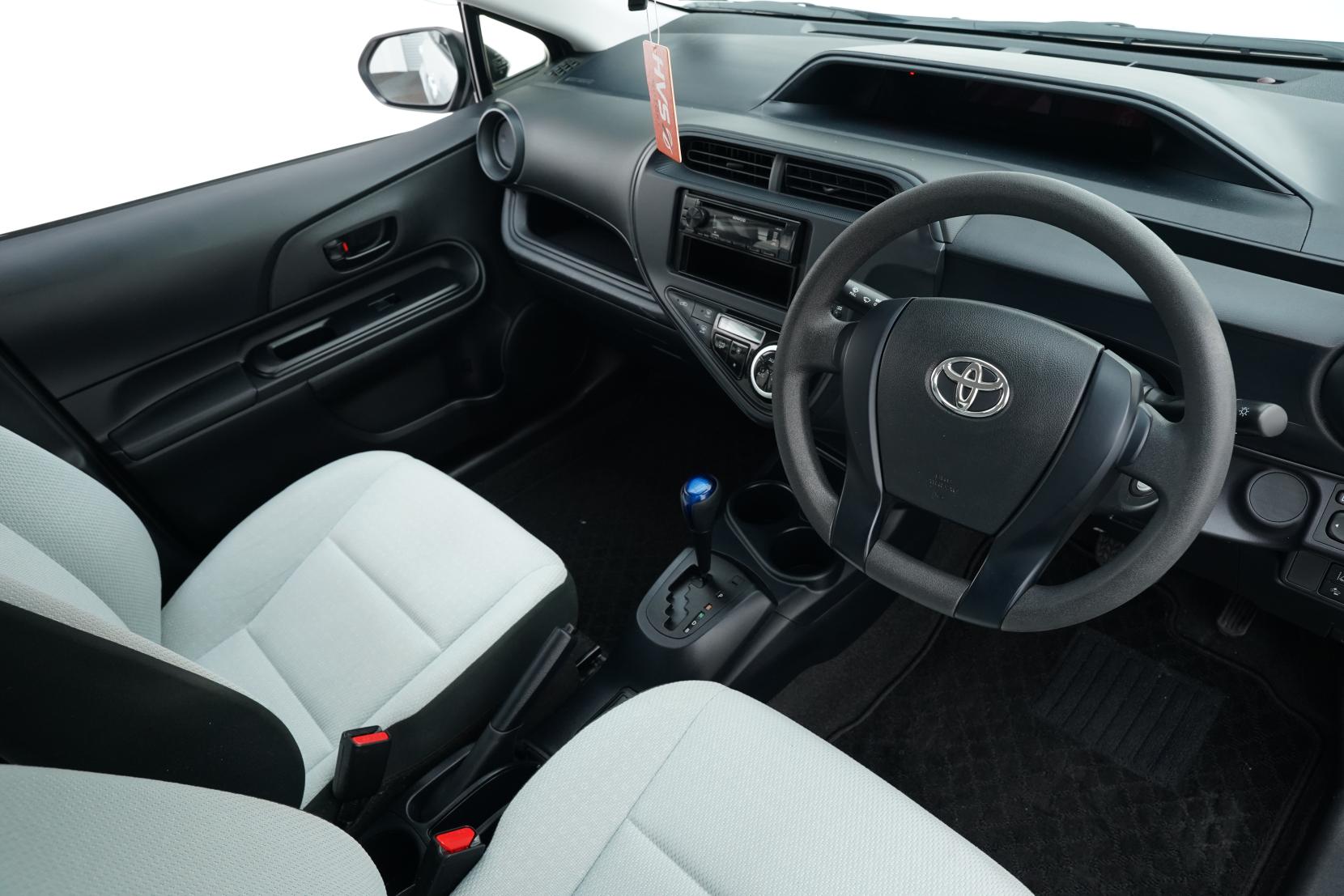 Toyota Aqua 1.5 L
