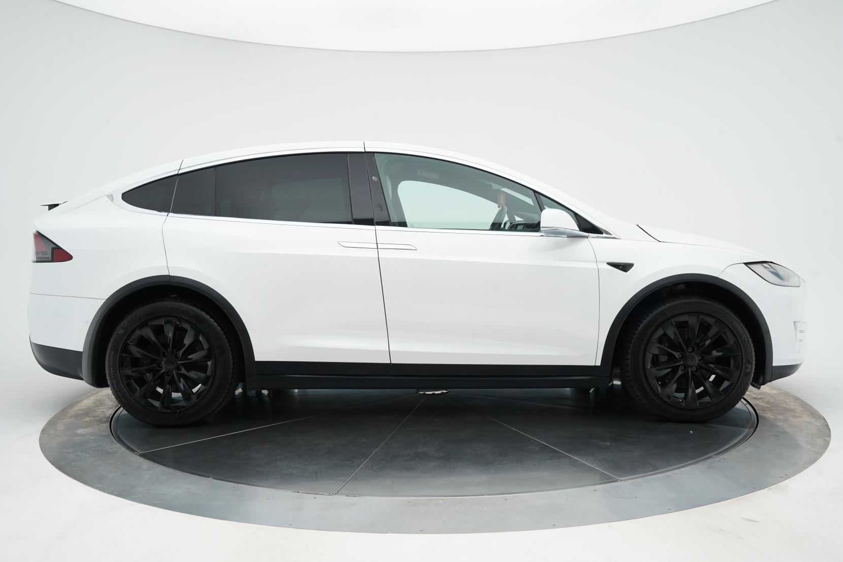 Tesla Model X 100D