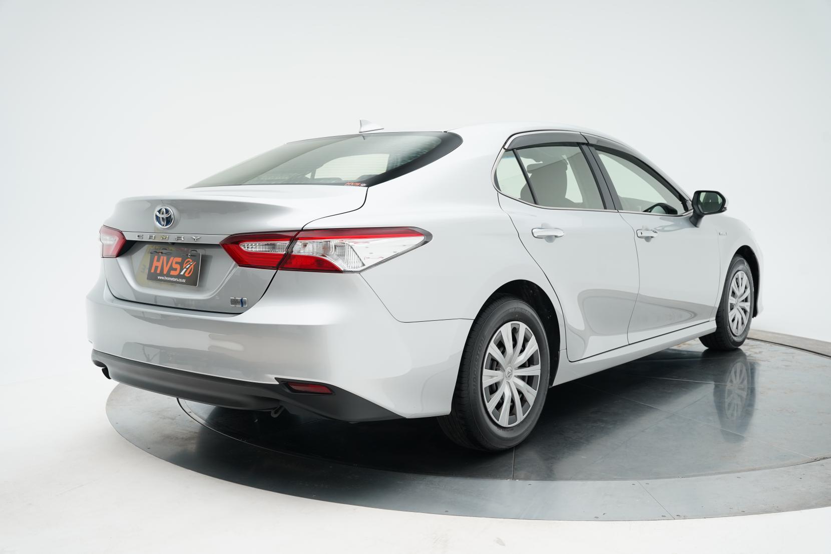 Toyota Camry Hybrid X