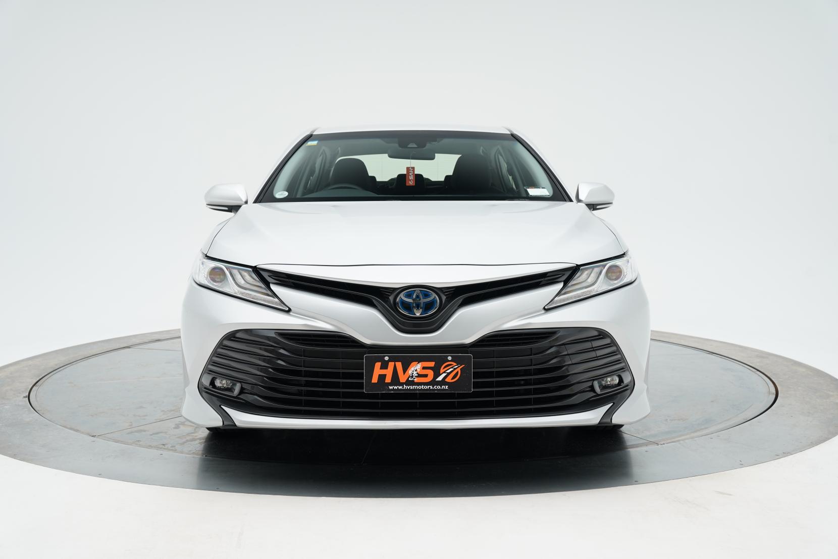 Toyota Camry Hybrid X