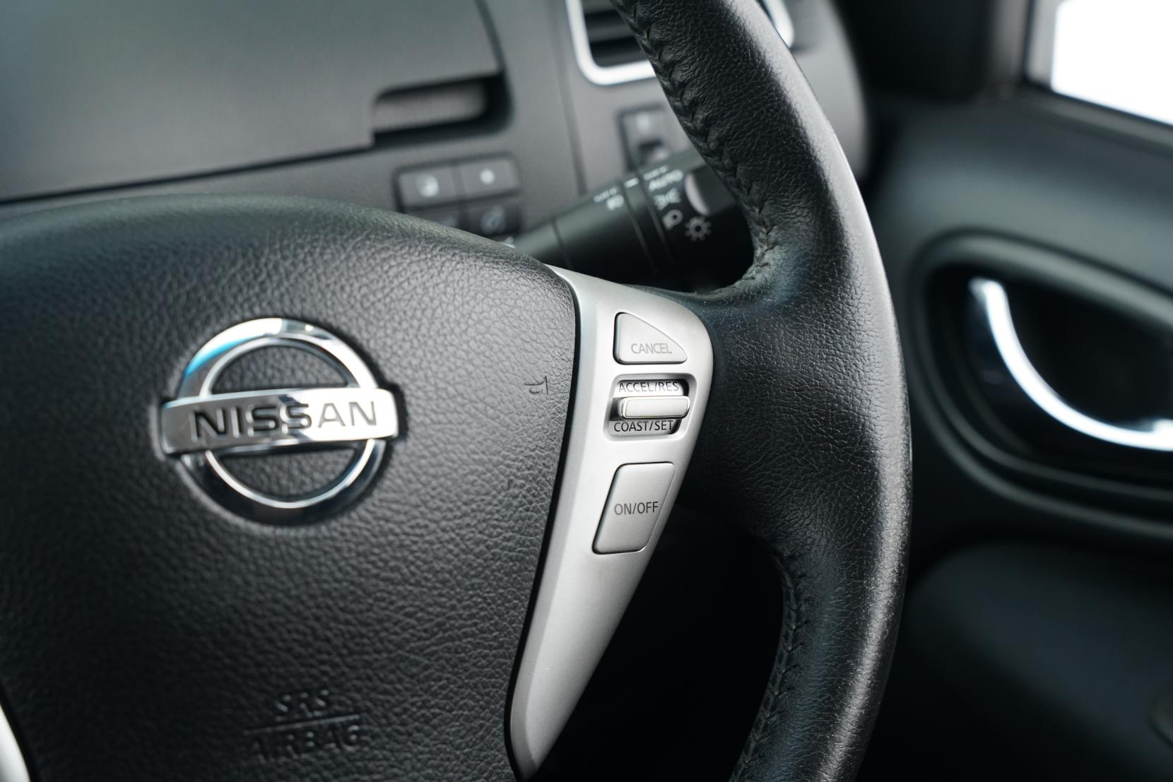Nissan Serena 2.0 Hybrid Highway Star 8seats