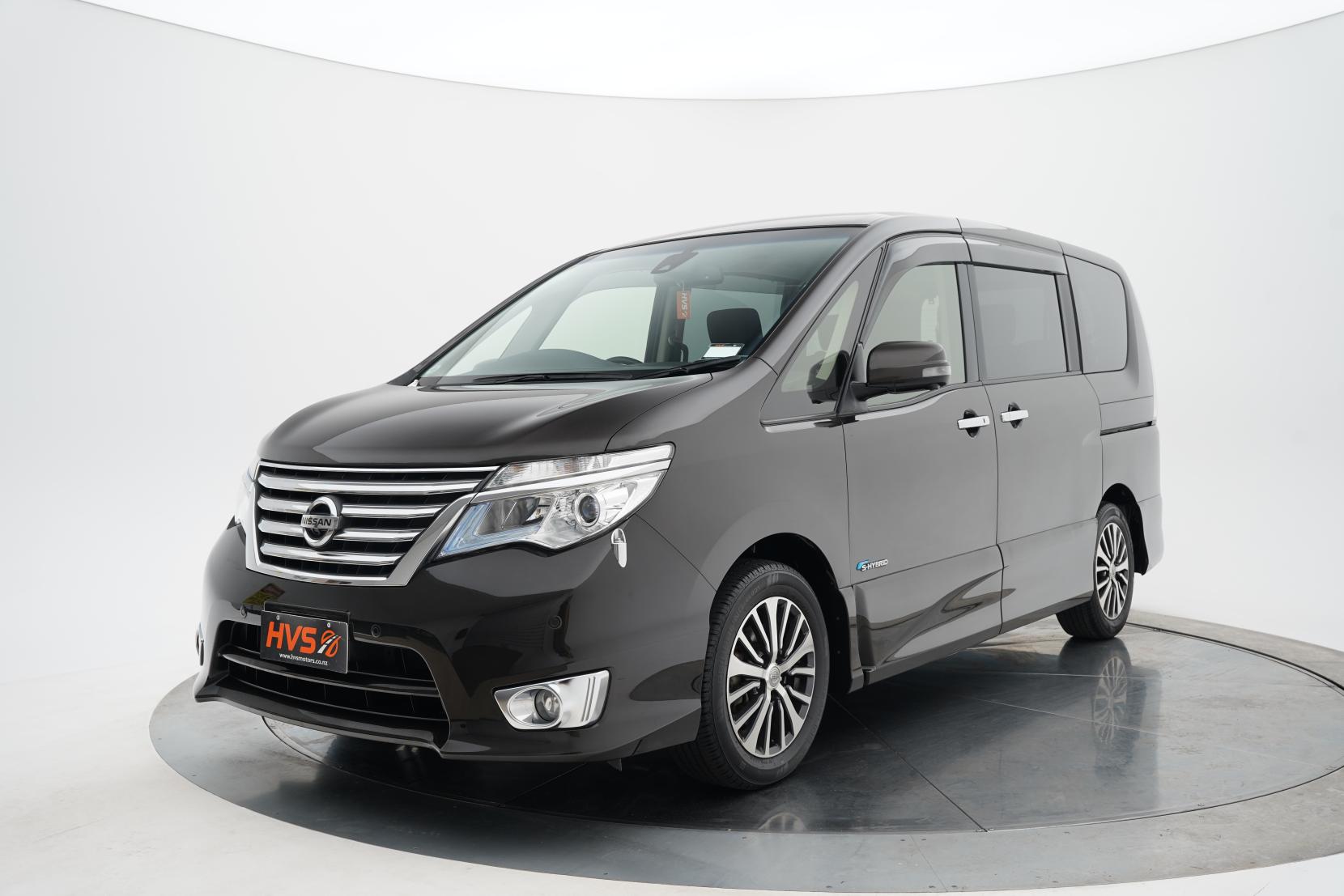 Nissan Serena 2.0 Hybrid Highway Star 8seats