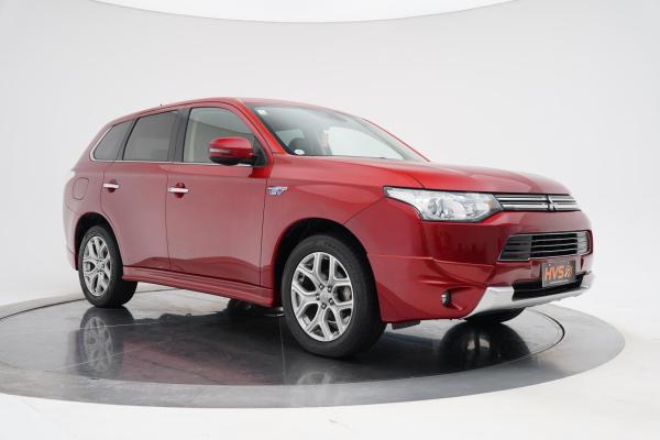 Mitsubishi Outlander 2.4 PHEV 4WD G