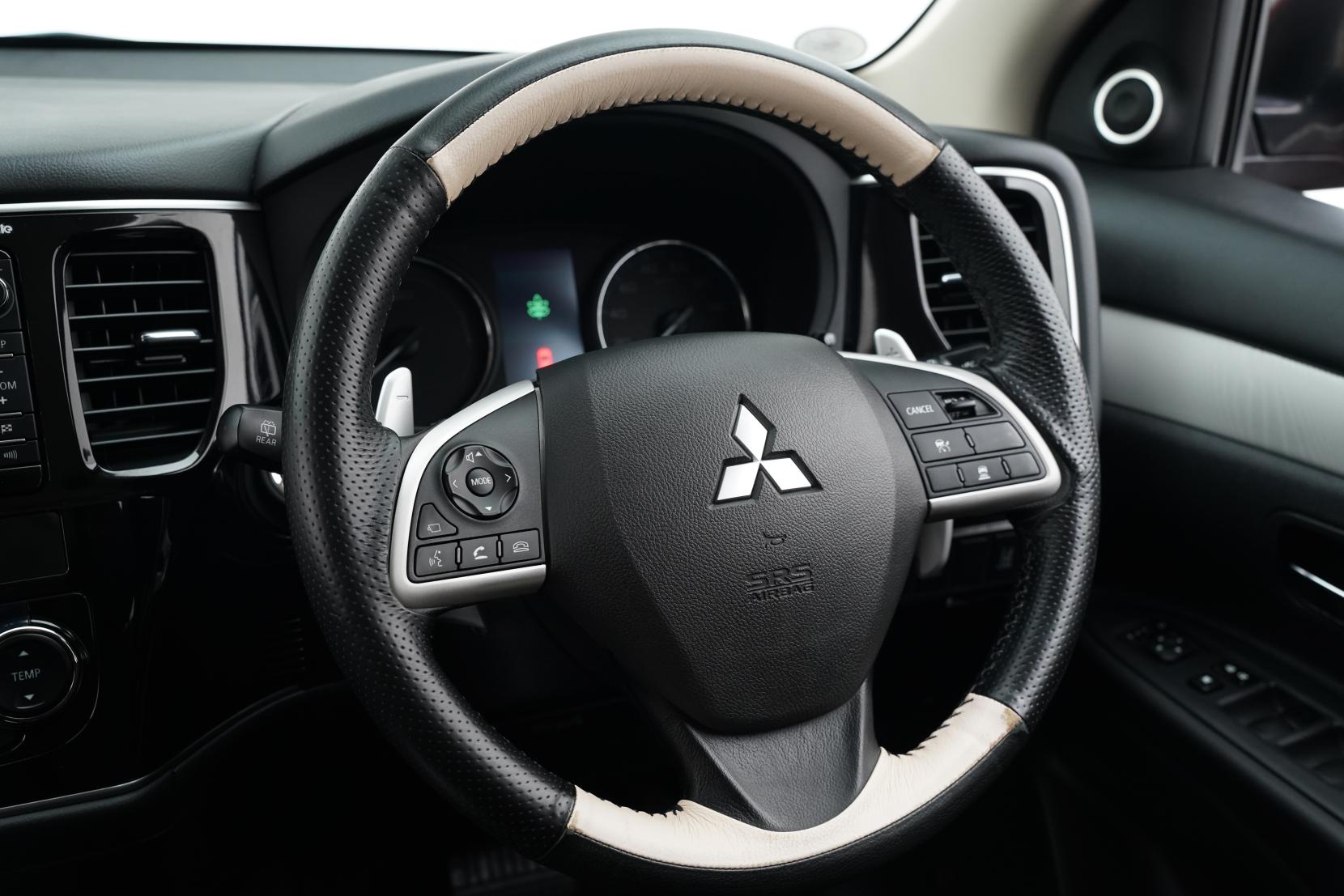 Mitsubishi Outlander 2.4 PHEV 4WD G