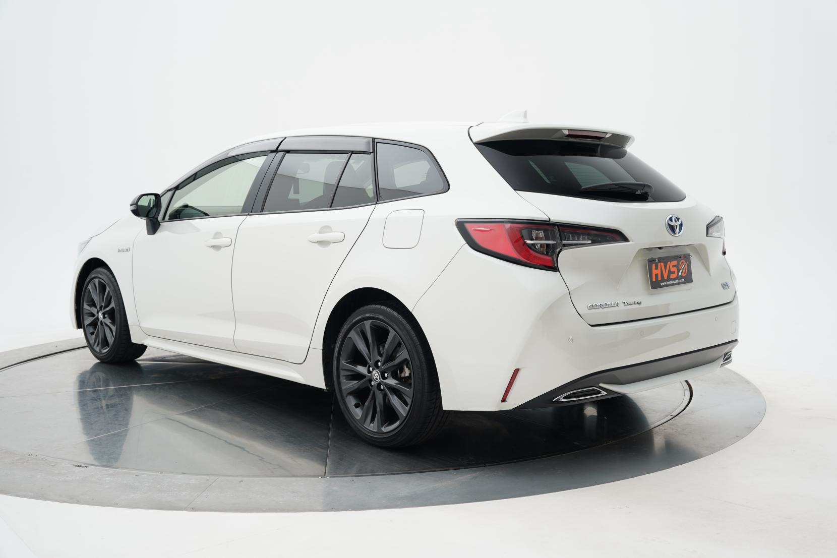 Toyota Corolla Touring Hybrid WxB 4WD