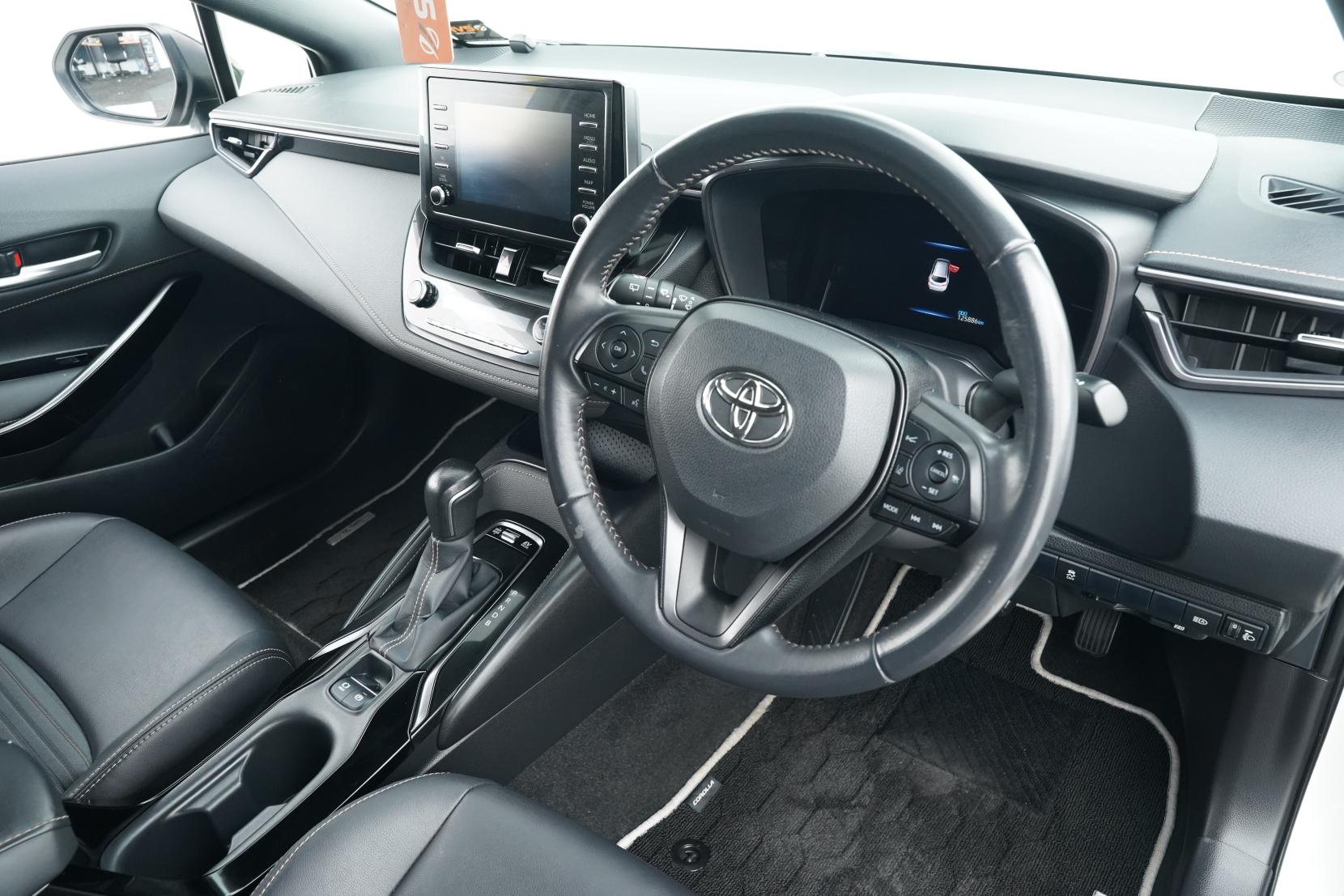 Toyota Corolla Touring Hybrid WxB 4WD