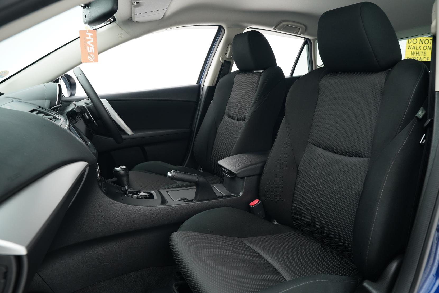 Mazda Axela 2.0 Sport 20S Skyactiv