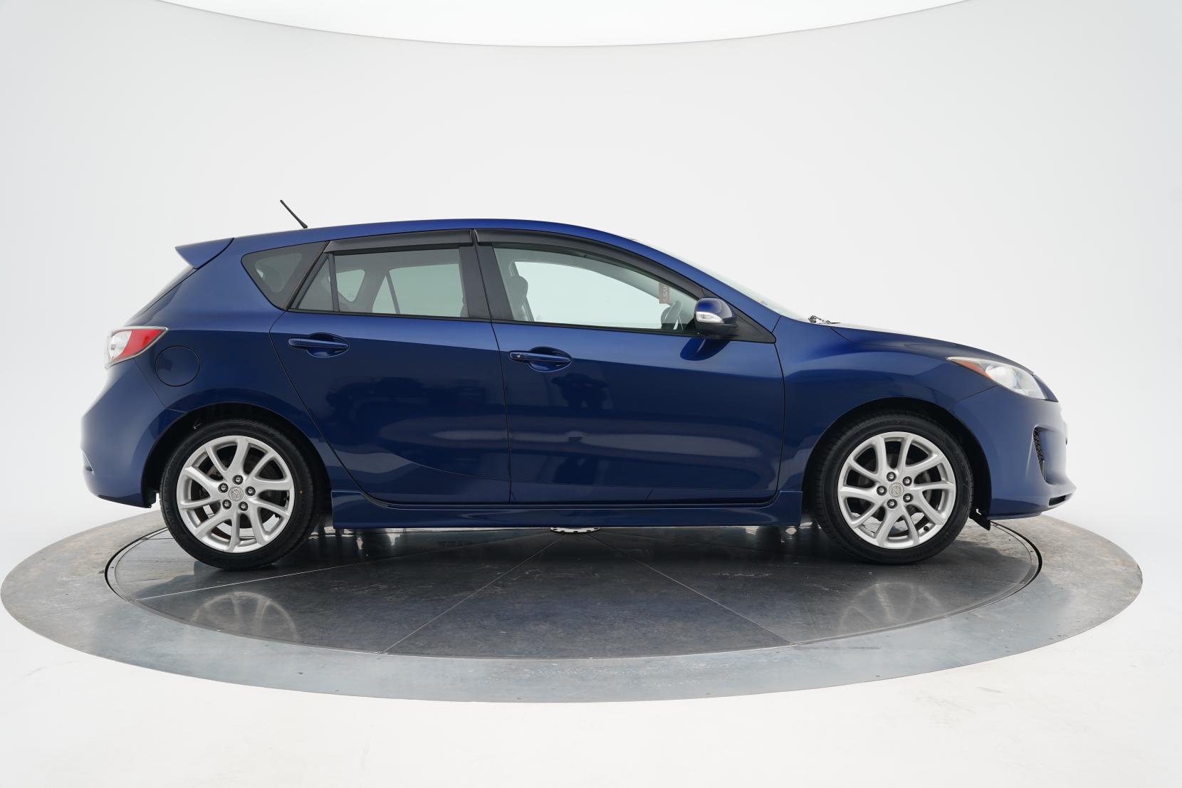 Mazda Axela 2.0 Sport 20S Skyactiv