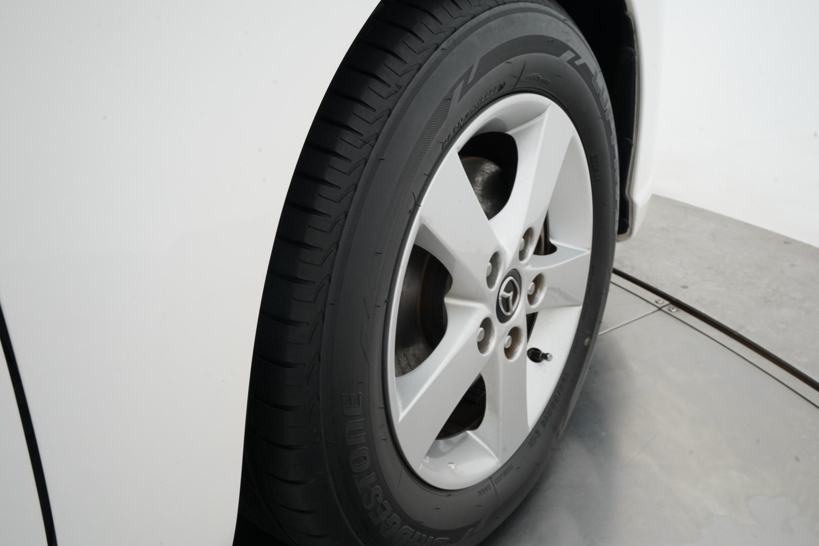 Mazda Premacy 2.0 20S- SKYACTIVE