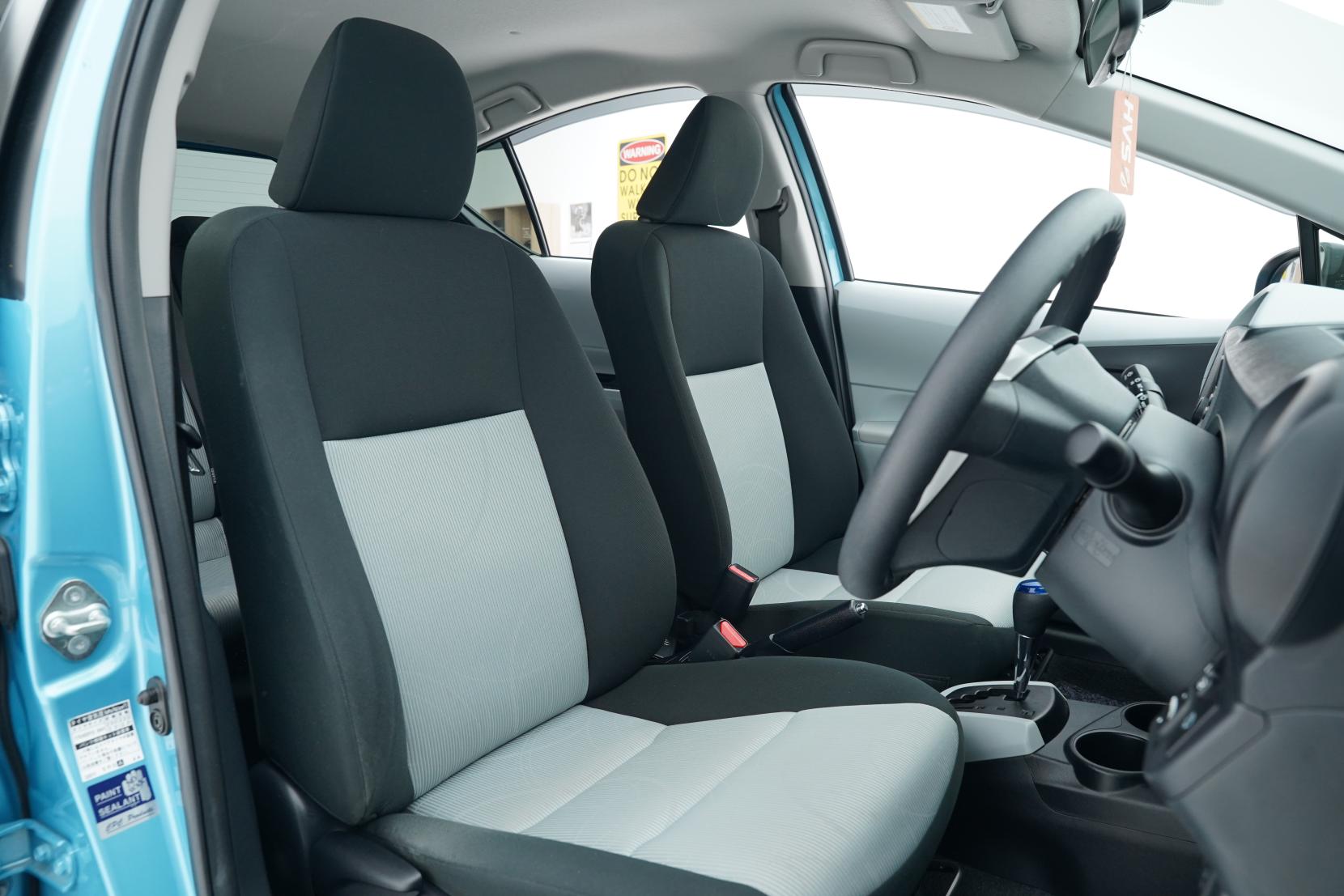 Toyota Aqua 1.5 S Push Start