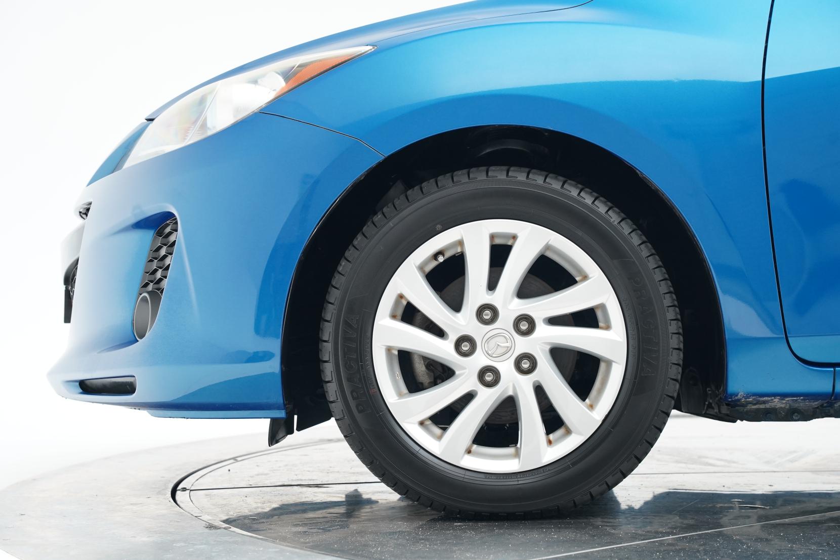 Mazda Axela SPORT 20C COMFORT P