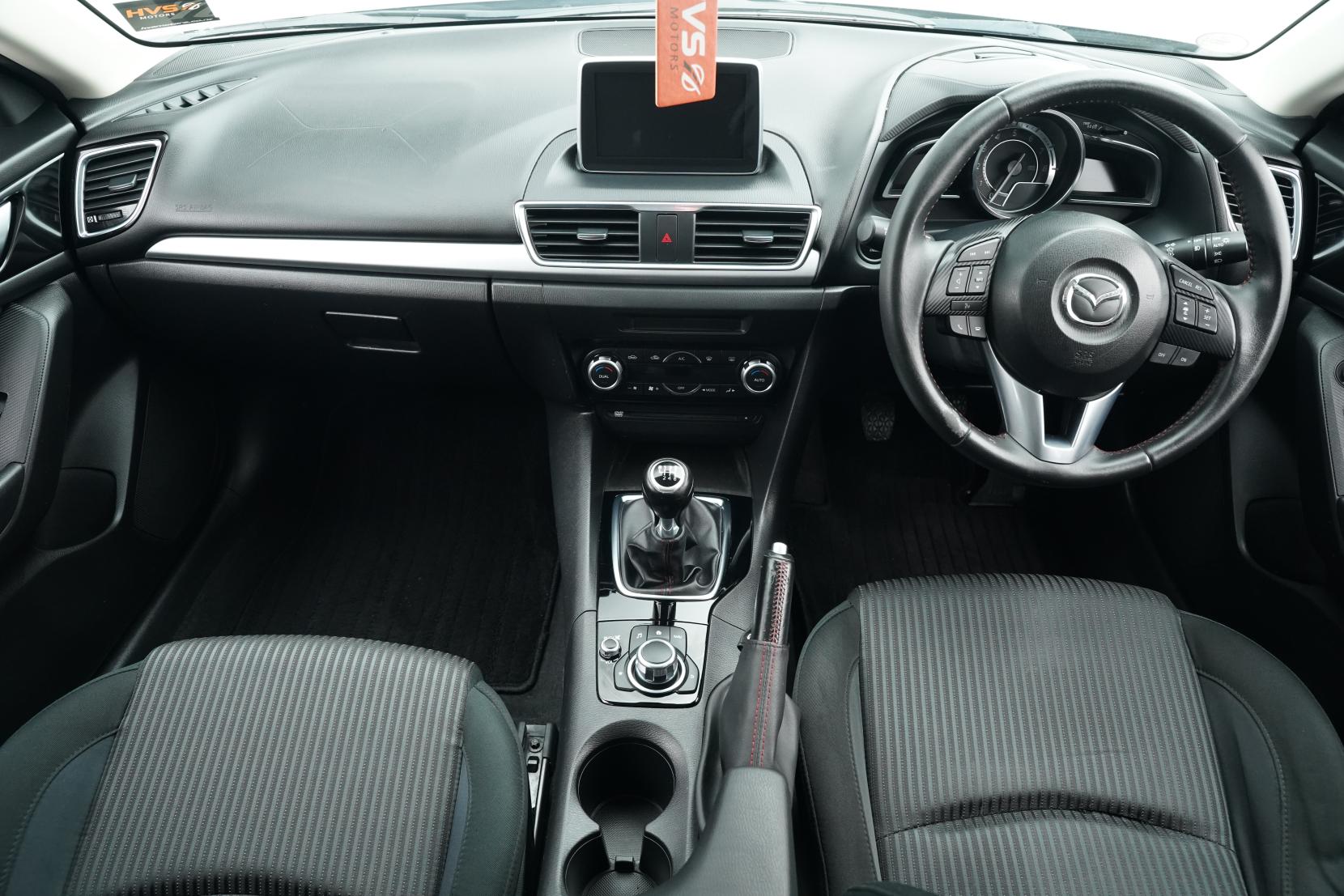 Mazda Axela 2.0 SPORT 20S TOURING