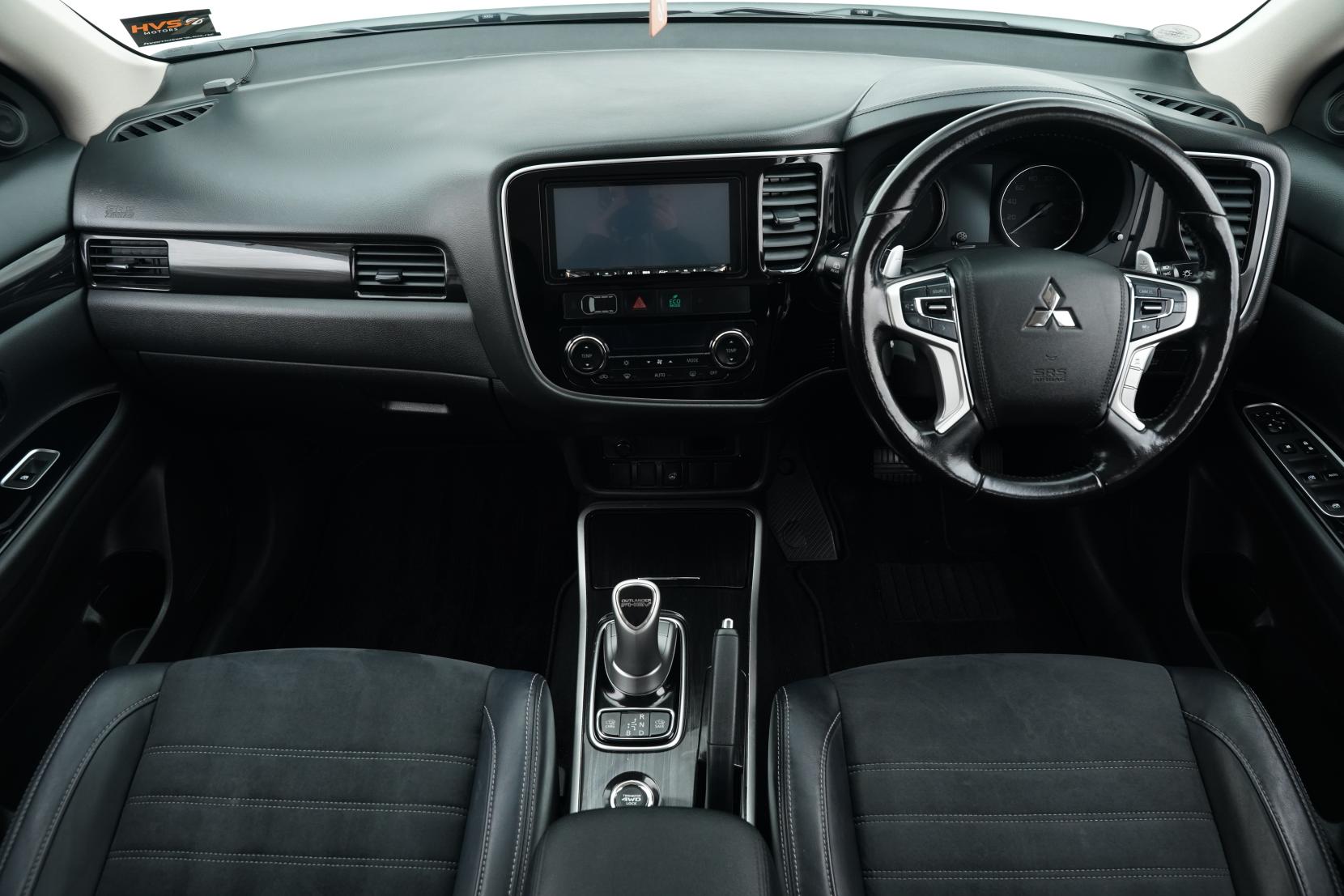 Mitsubishi Outlander 2.4 PHEV G SAFETY PACKAGE