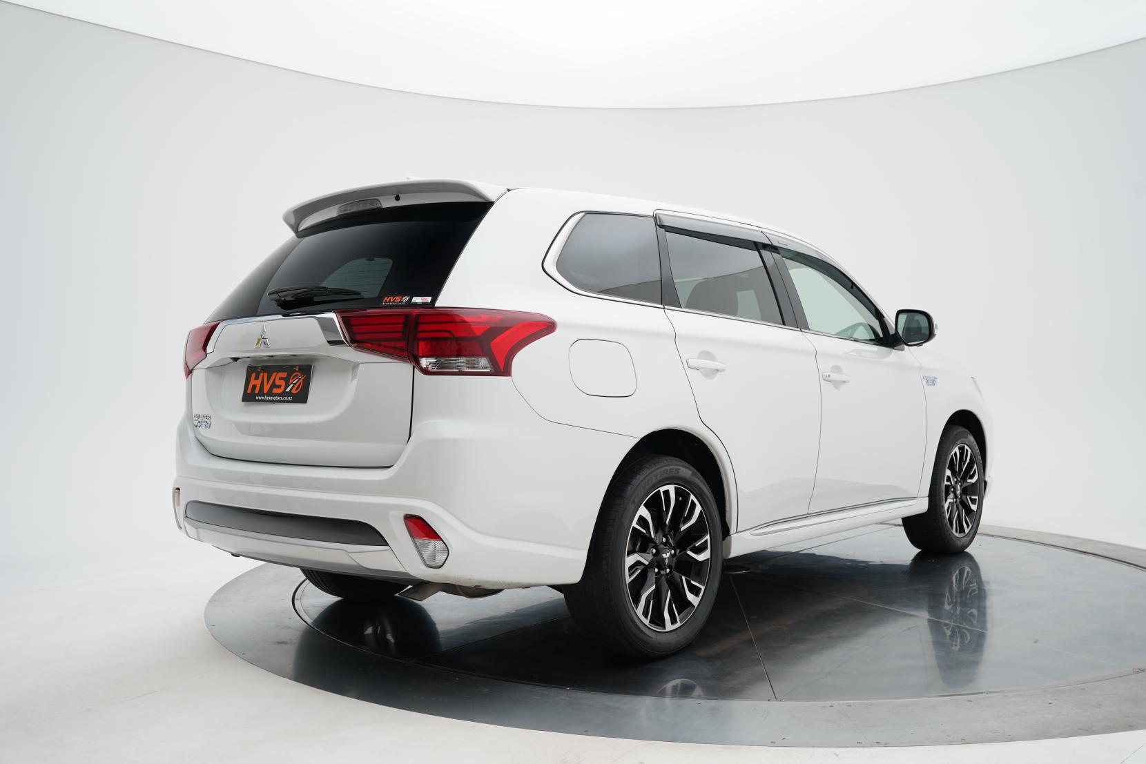 Mitsubishi Outlander 2.4 PHEV G SAFETY PACKAGE
