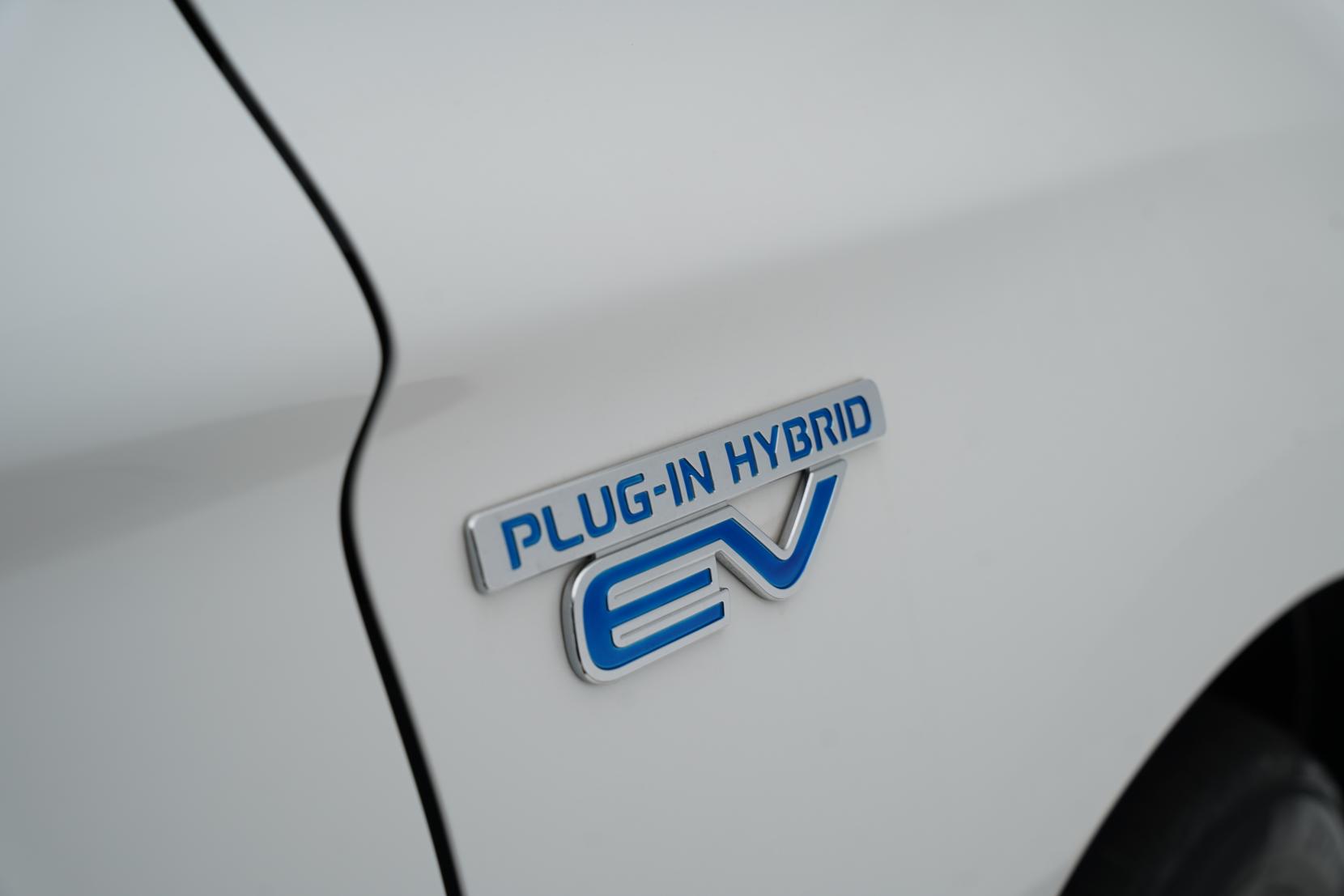 Mitsubishi Outlander 2.4 PHEV G SAFETY PACKAGE