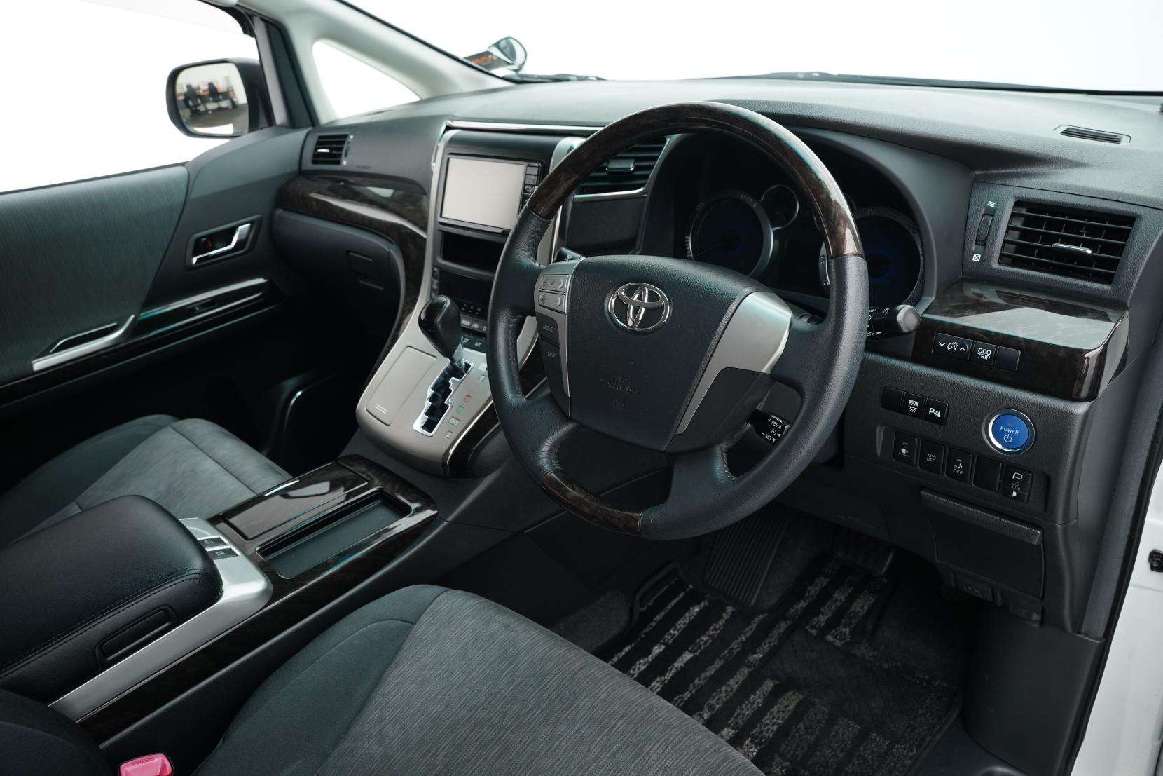 Toyota Vellfire 2.4 Hybrid 4WD ZR