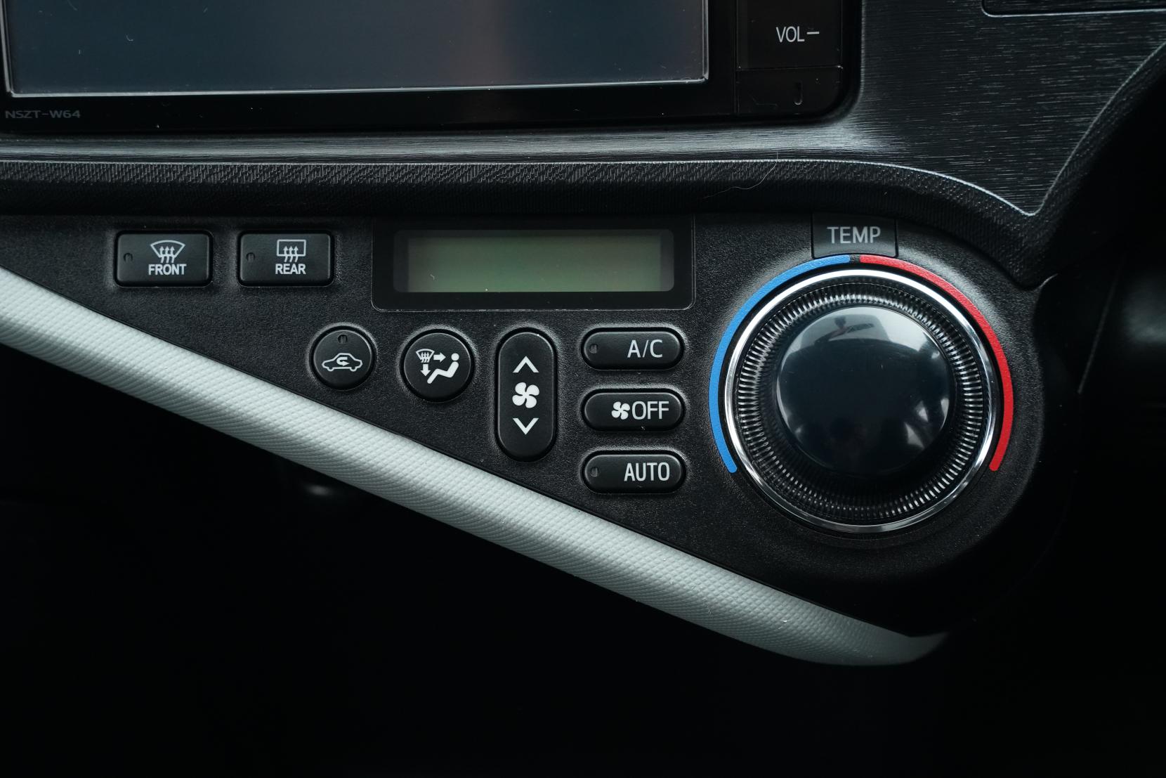 Toyota Aqua 1.5 S Push Start