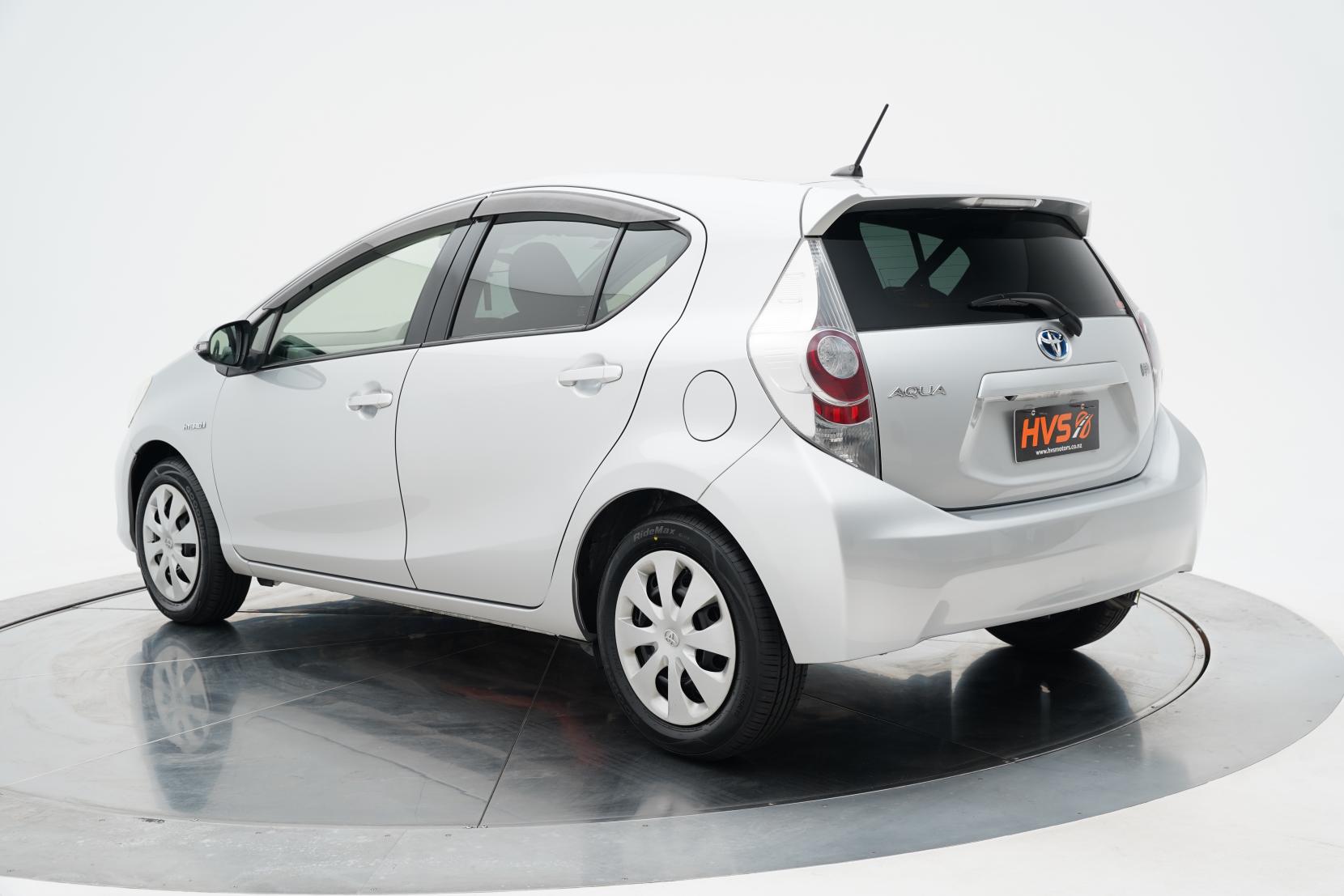 Toyota Aqua 1.5 S Push Start