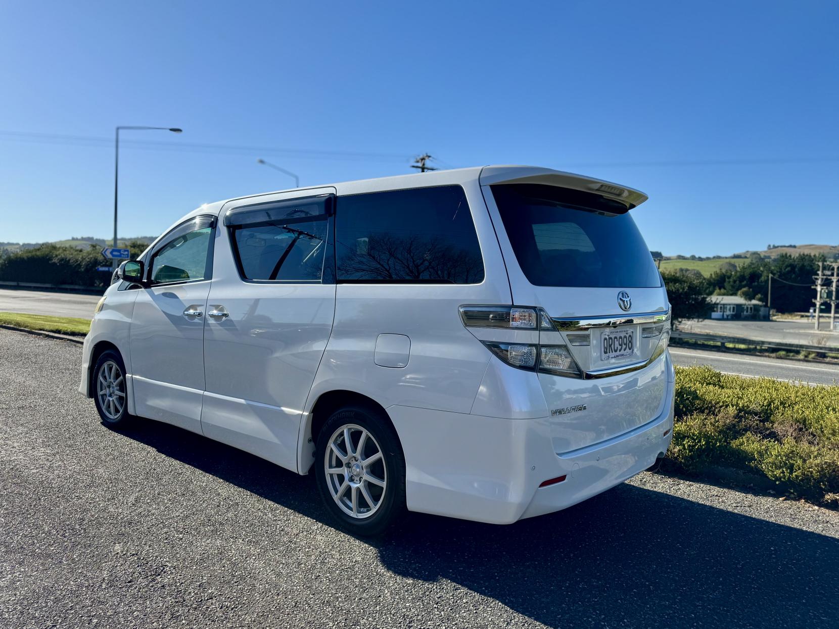 Toyota Vellfire 2.4 Vellfire 2.4Z 7 Seater