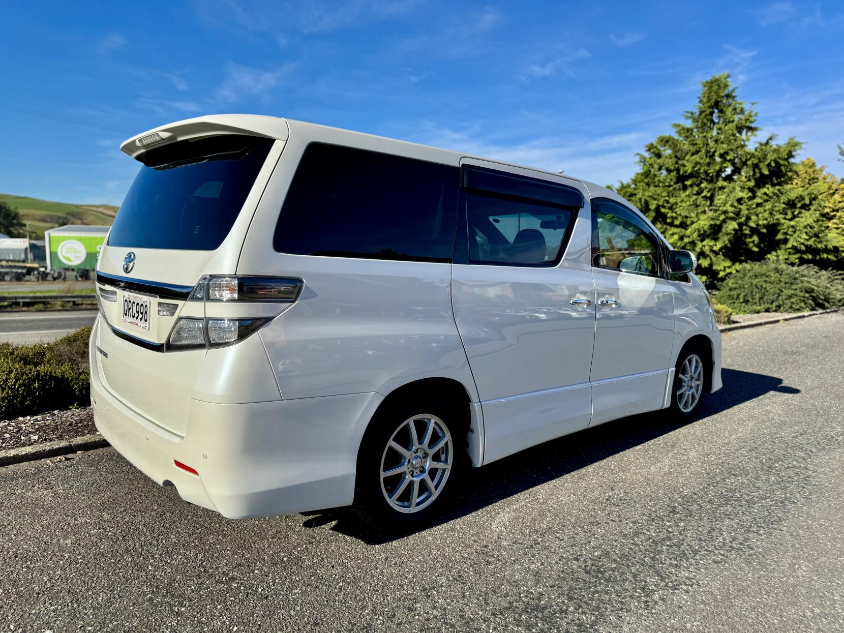 Toyota Vellfire 2.4 Vellfire 2.4Z 7 Seater