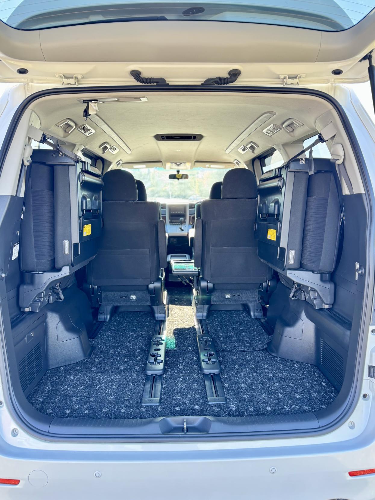 Toyota Vellfire 2.4 Vellfire 2.4Z 7 Seater