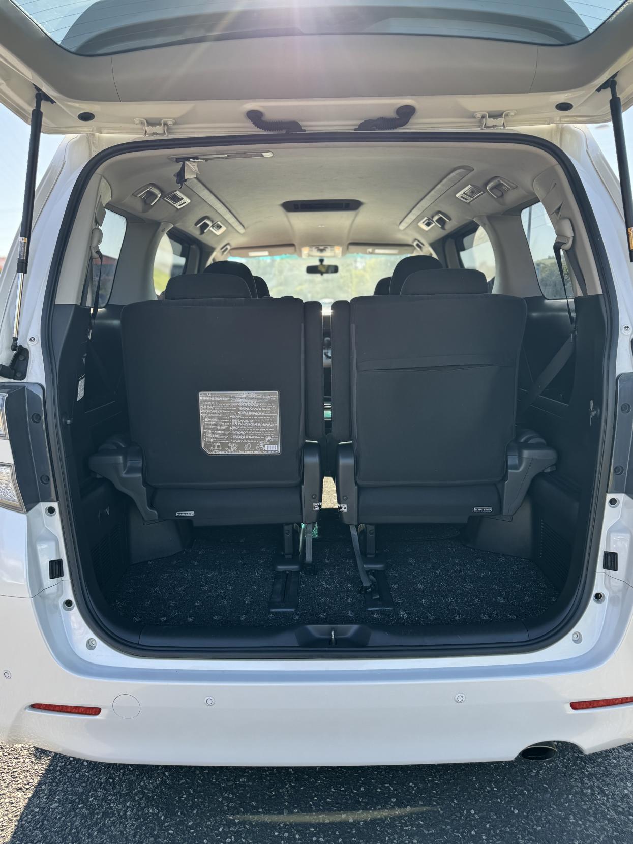 Toyota Vellfire 2.4 Vellfire 2.4Z 7 Seater