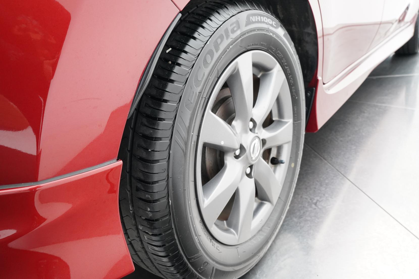 Nissan Note (2004–present) 1.2