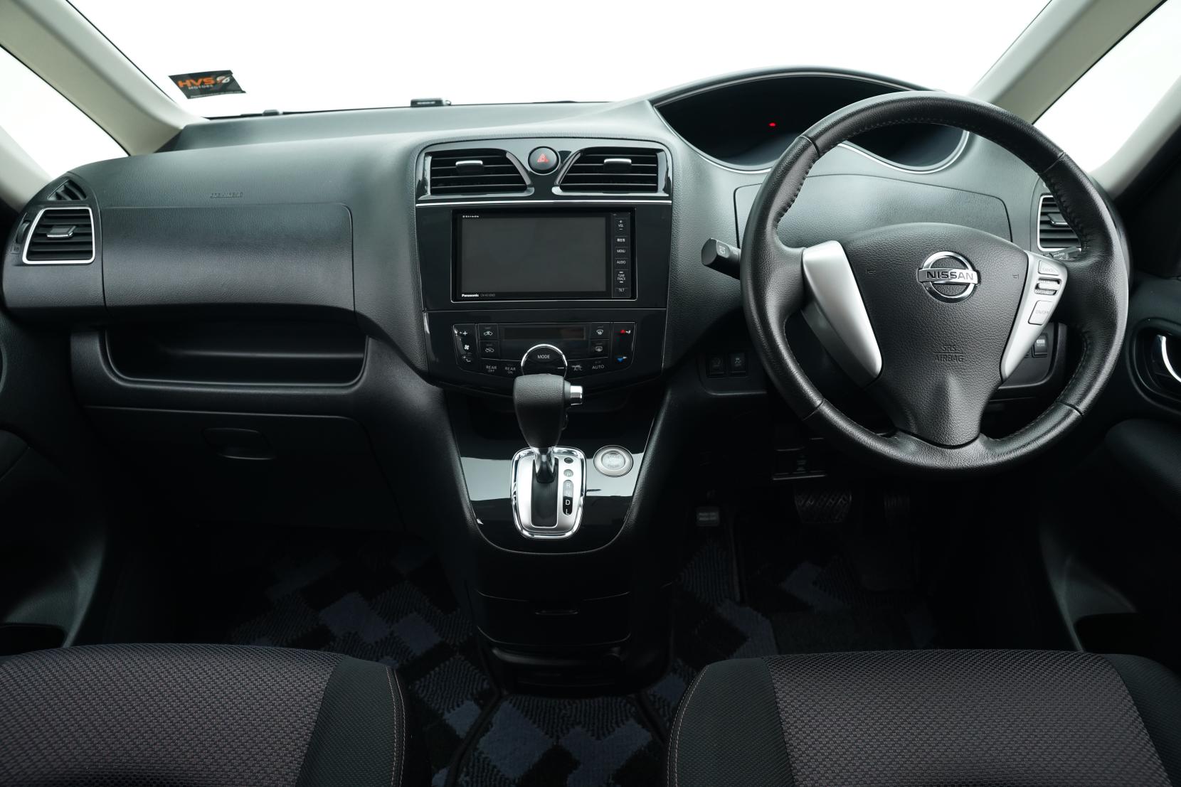 Nissan Serena (1991 – present) Hybrid Highway Star 8seats