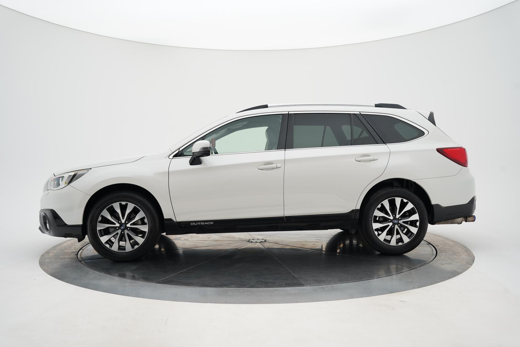 Subaru Outback 2.5 Limited Smart Edition