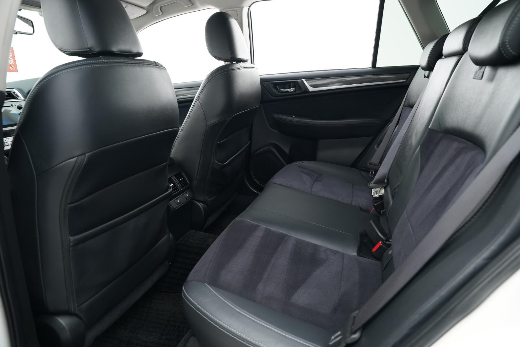 Subaru Outback 2.5 Limited Smart Edition