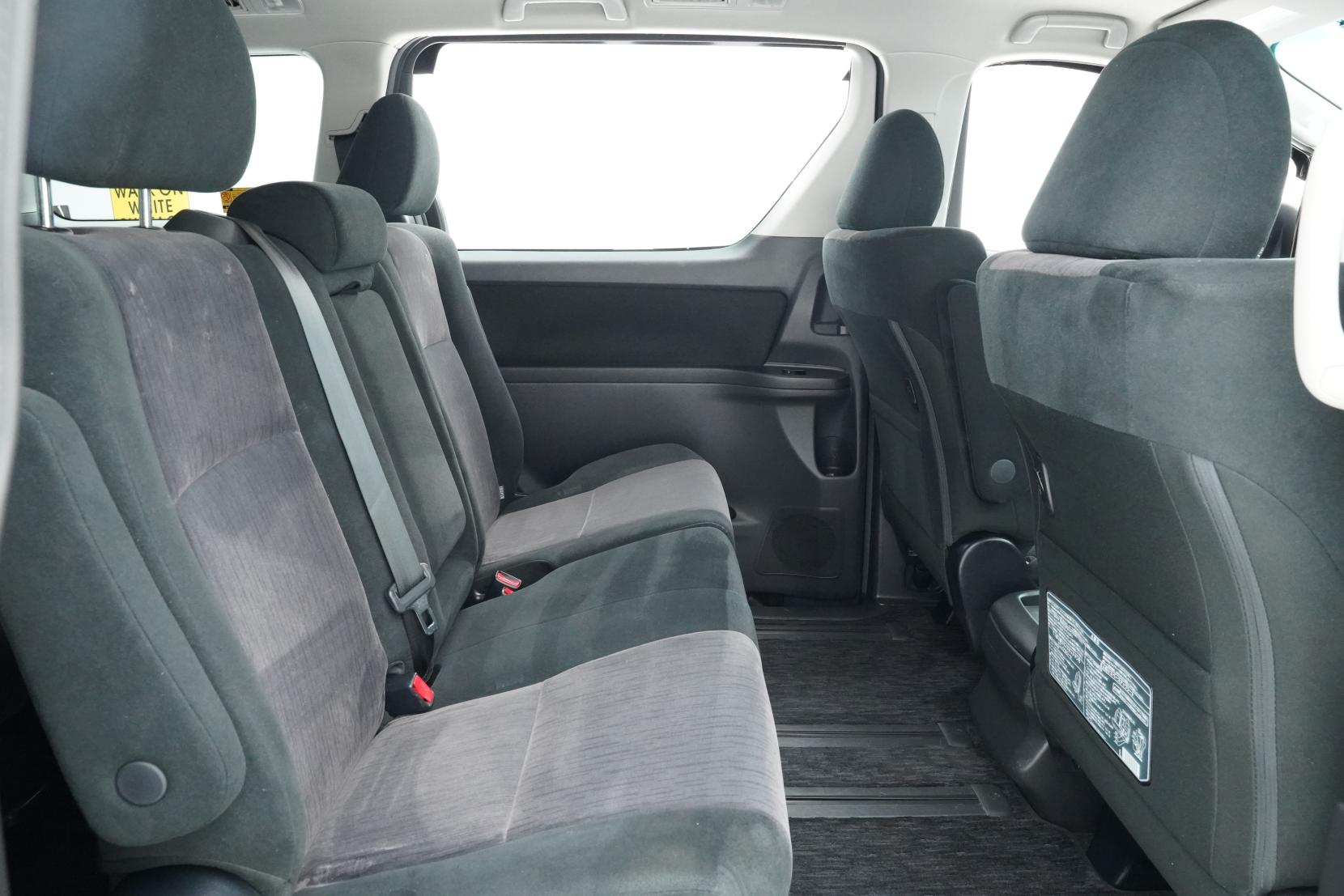 Toyota Vellfire 2.4 2.4Z 8ST