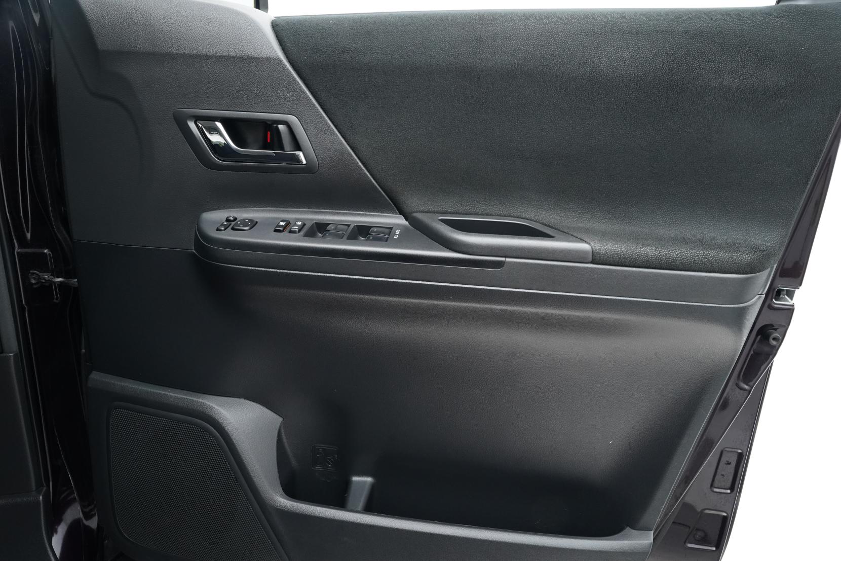 Toyota Vellfire 2.4 2.4Z 8ST