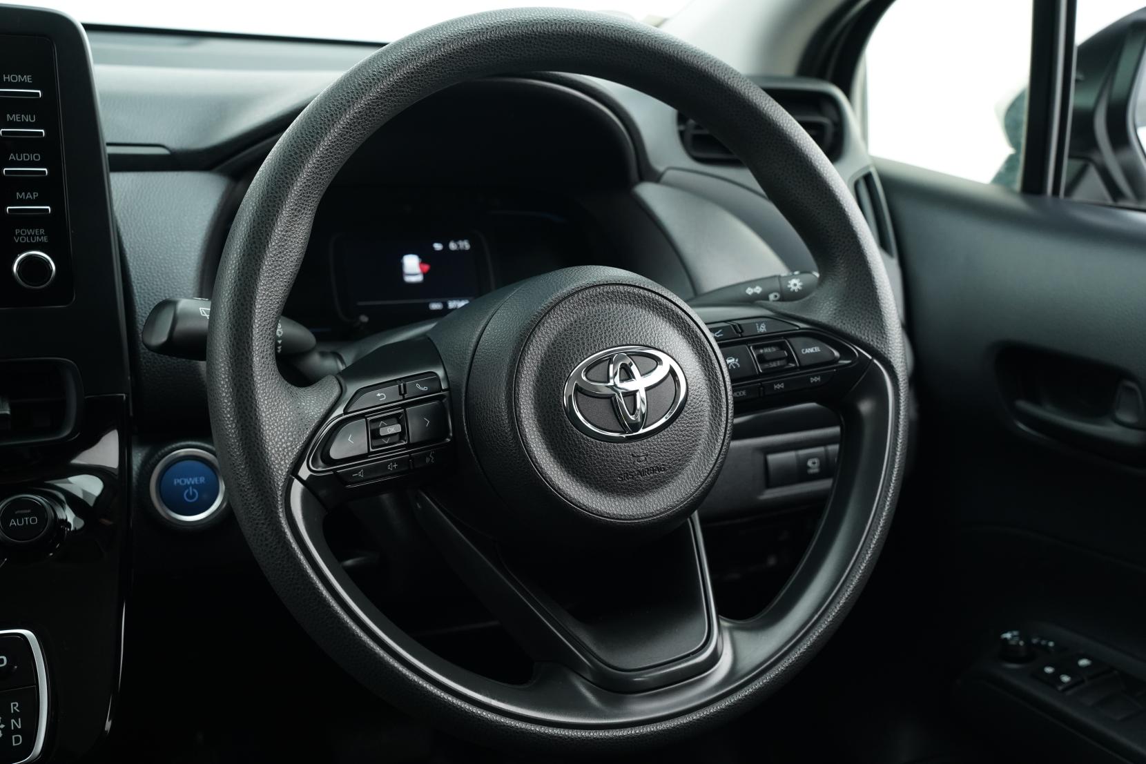 Toyota Aqua B