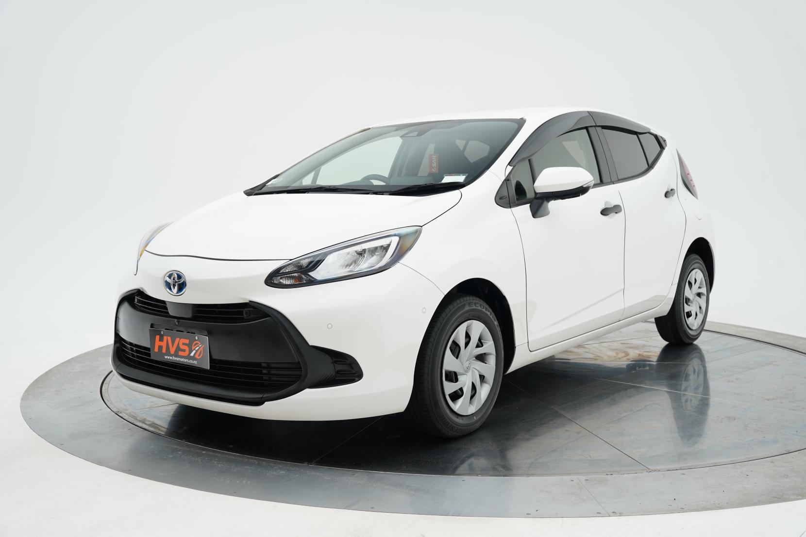 Toyota Aqua B