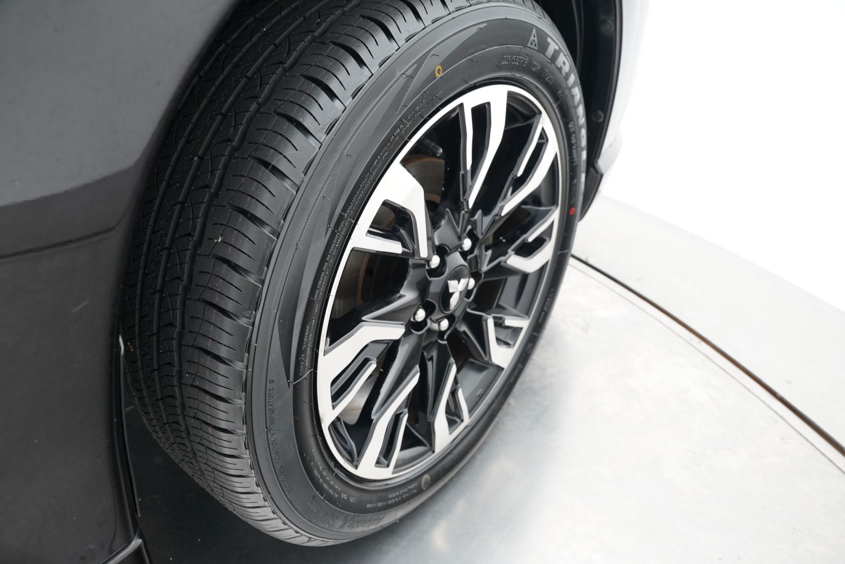 Mitsubishi Outlander 2.0 PHEV G 4wd Facelift Model