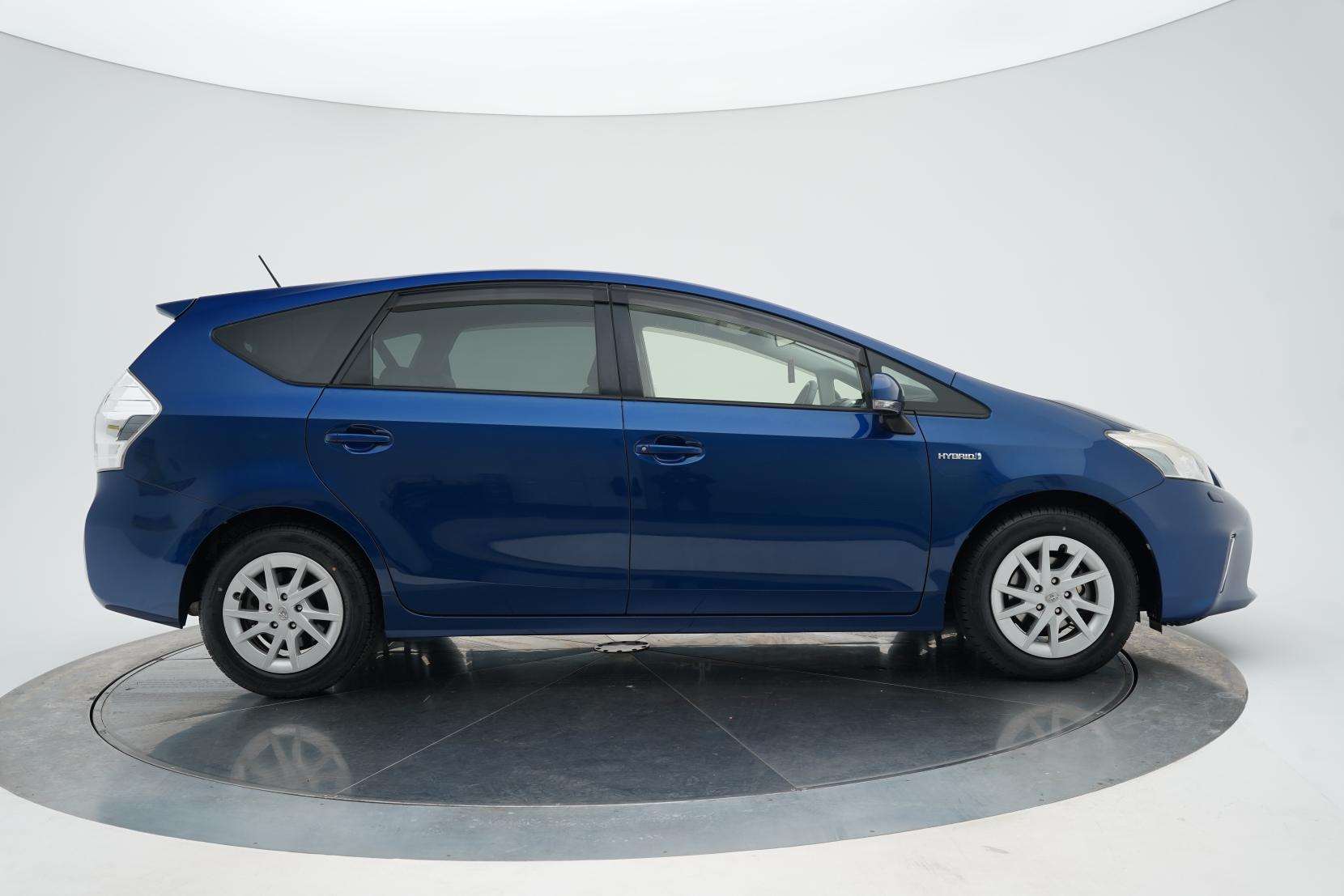 Toyota Prius 1.8 Alpha S 5 Seater