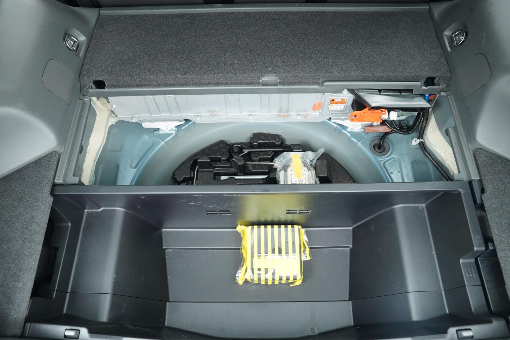 Toyota Prius 1.8 Alpha S 5 Seater