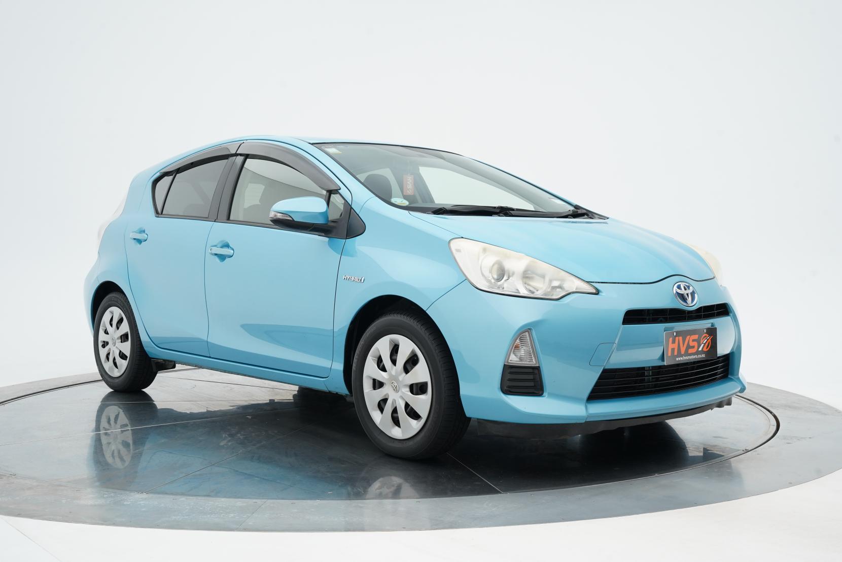 Toyota Aqua 1.5 S Push Start