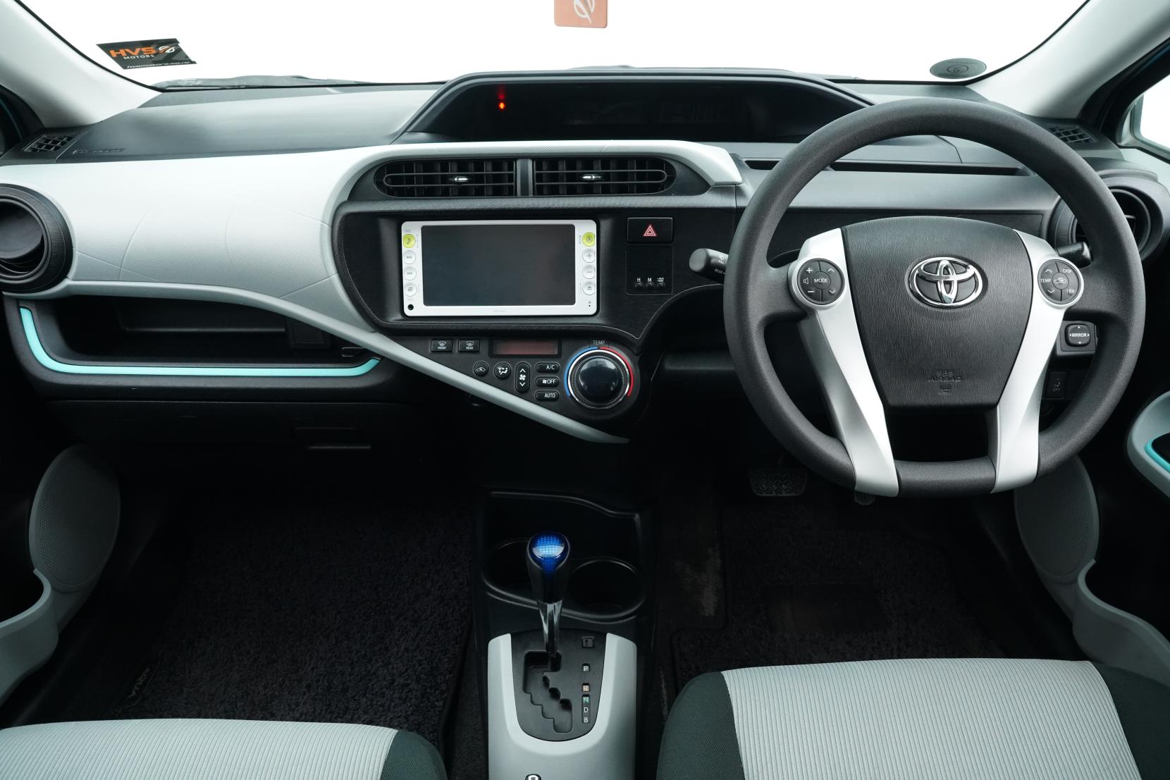 Toyota Aqua 1.5 S Push Start