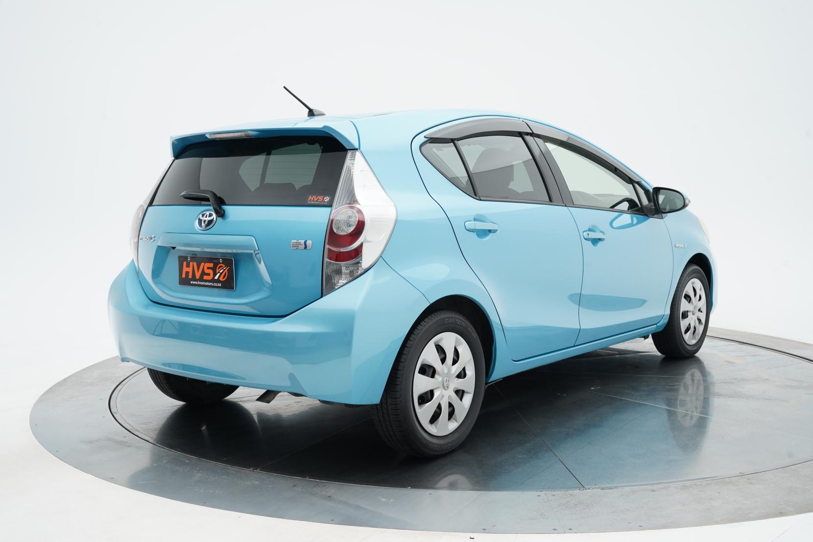 Toyota Aqua 1.5 S Push Start