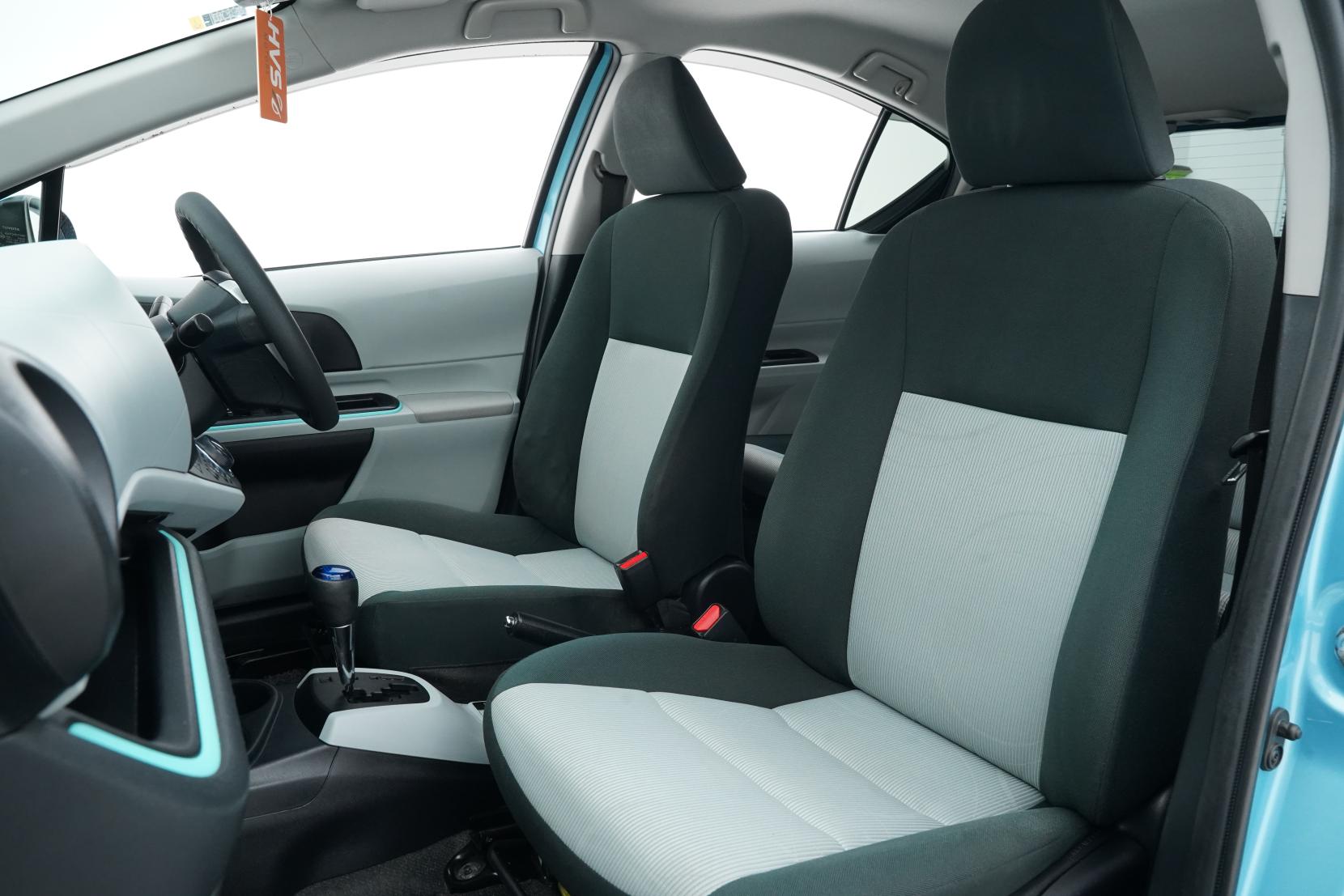 Toyota Aqua 1.5 S Push Start