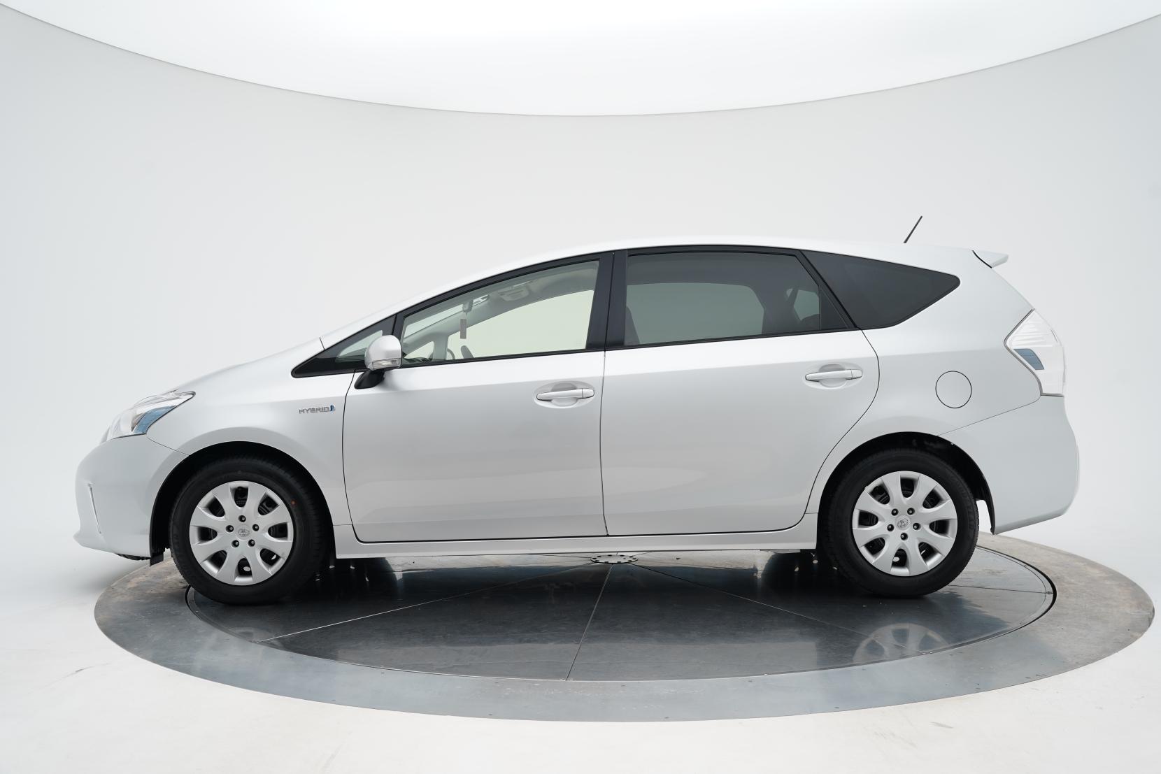 Toyota Prius 1.8 Alpha S 5 Seater