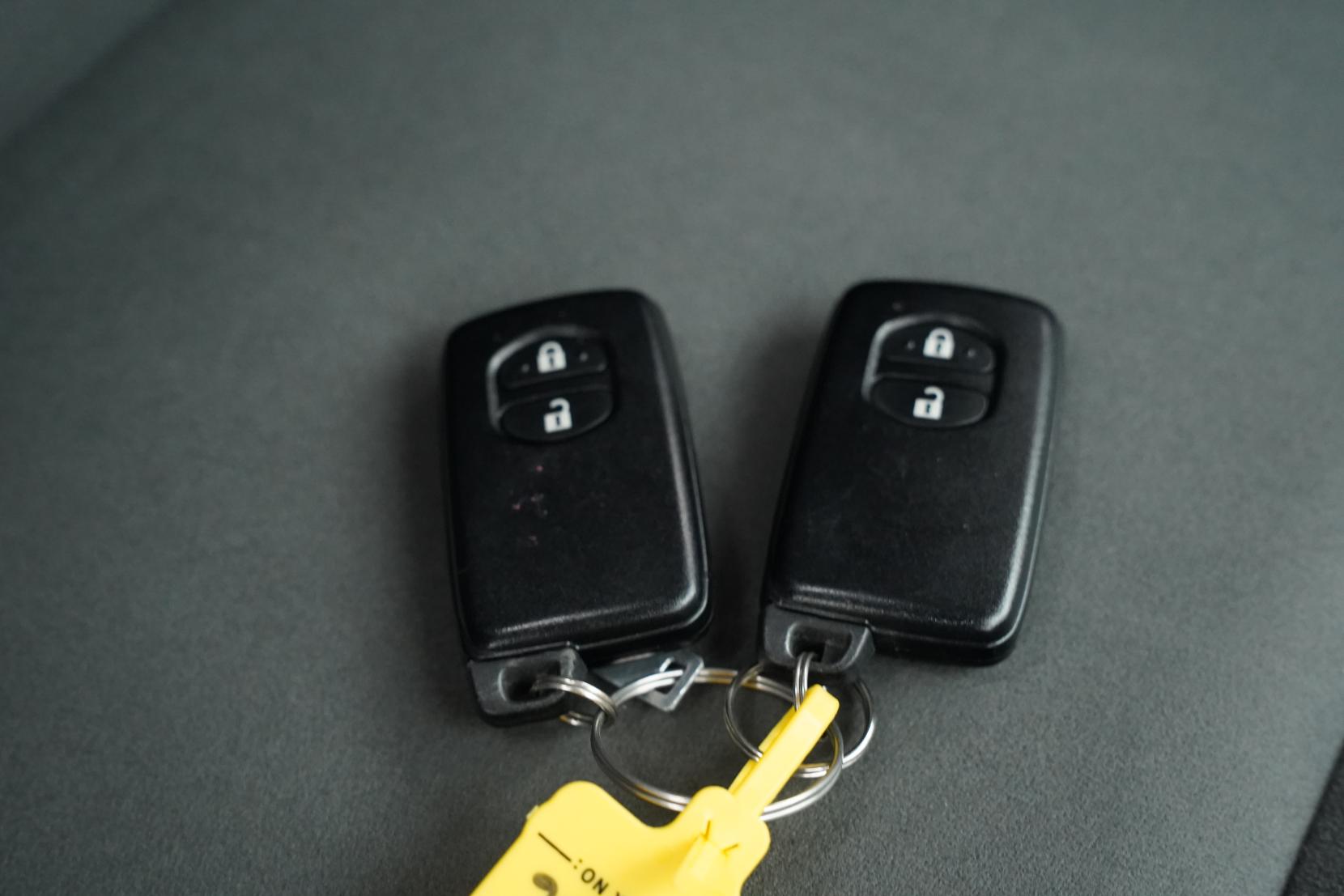 Toyota Prius 1.8 Alpha S 5 Seater