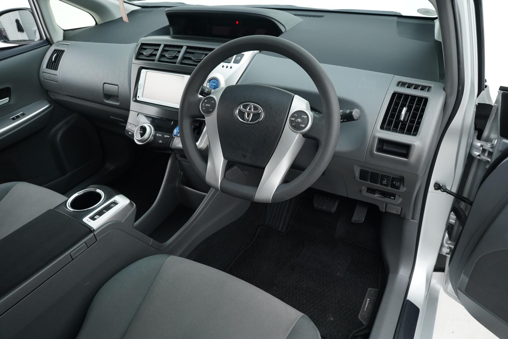 Toyota Prius 1.8 Alpha S 5 Seater