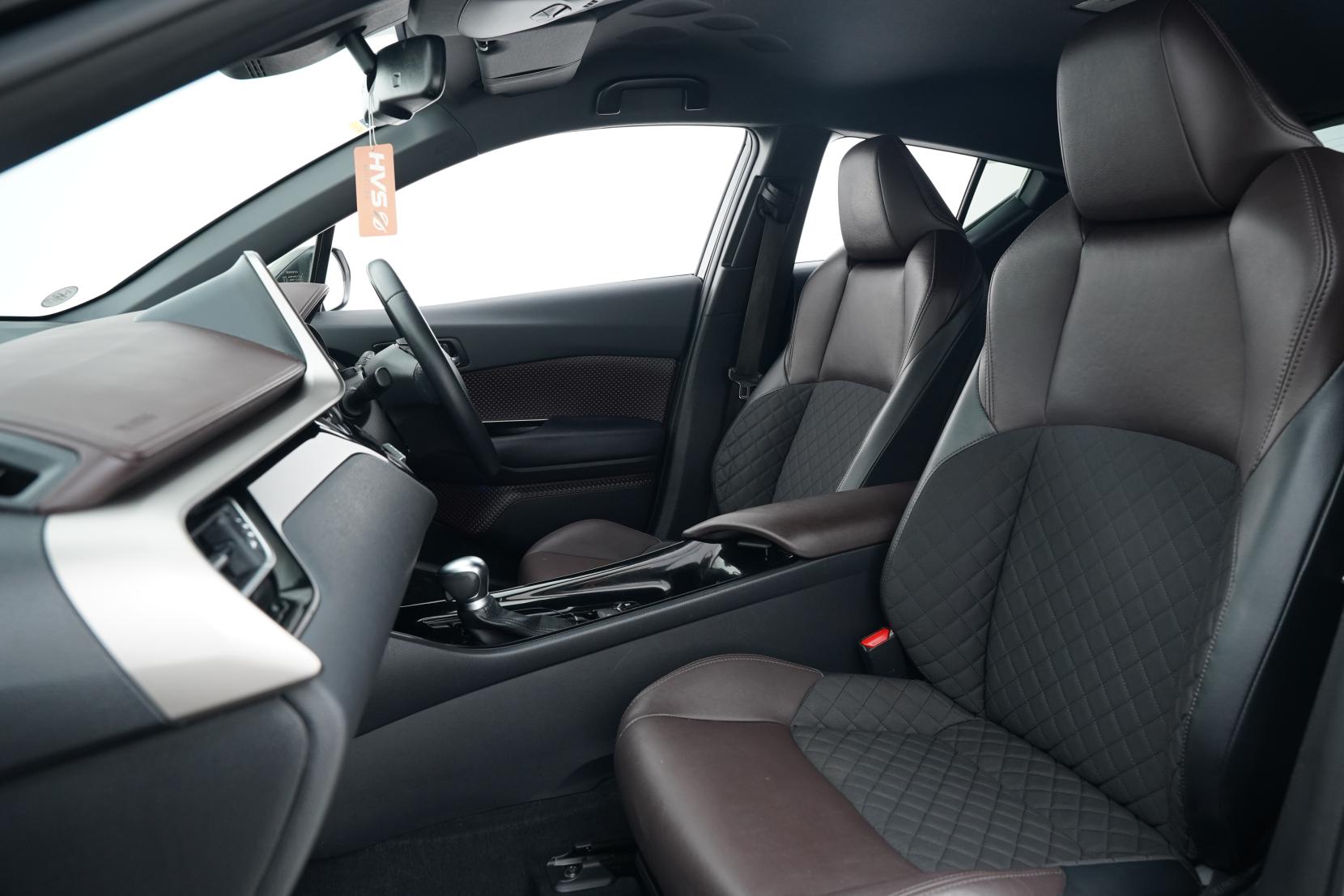 Toyota C-HR 1.8 G Hybrid